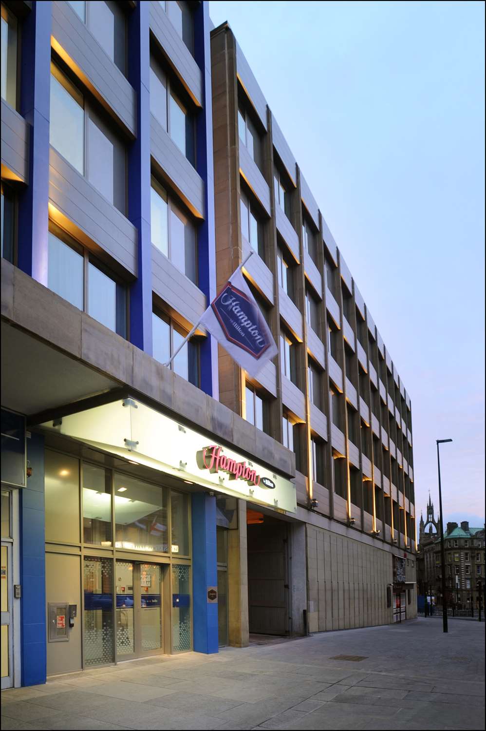 Hampton by Hilton Newcastle 2