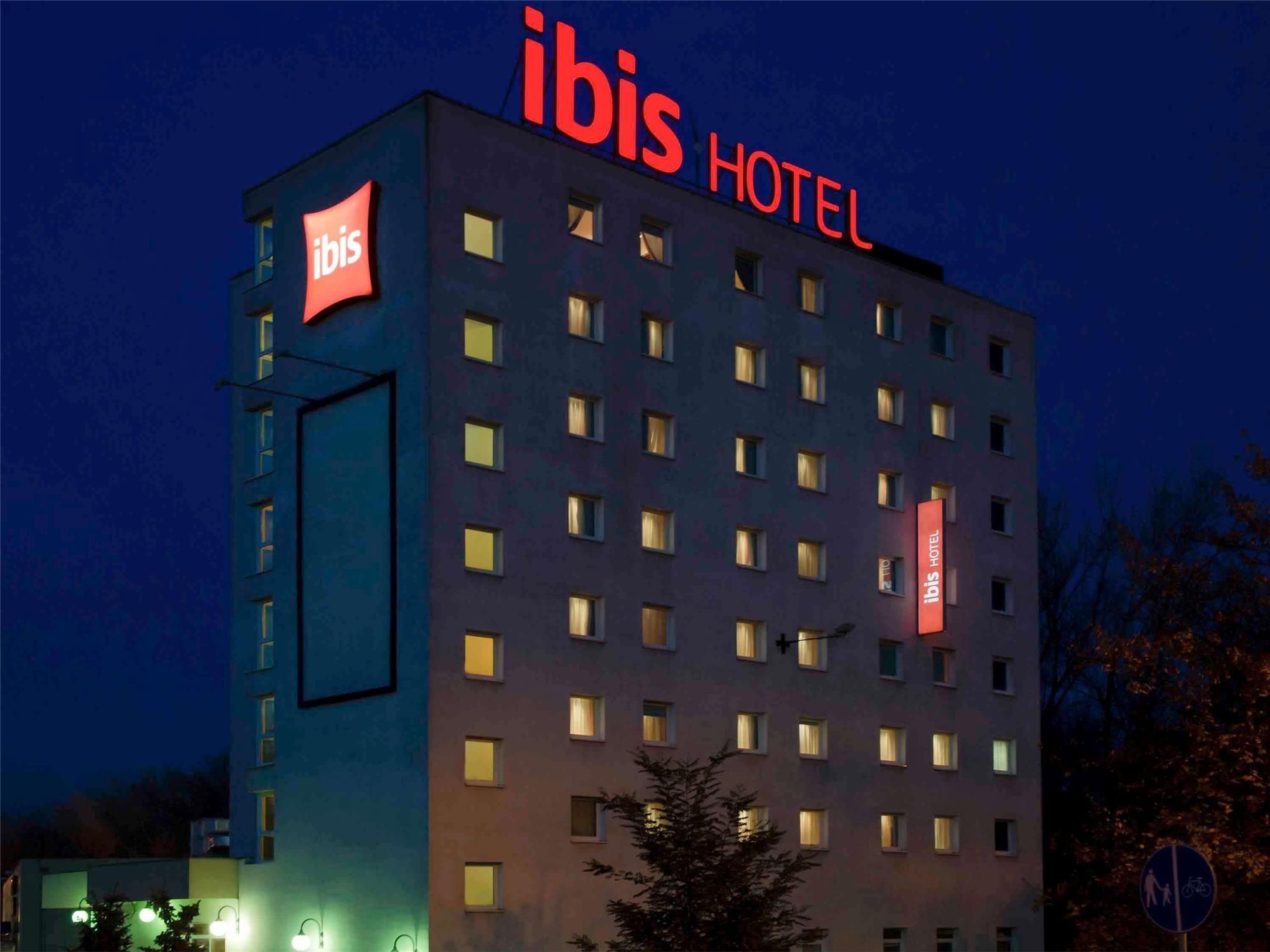 Ibis Warszawa Ostrobramska 2