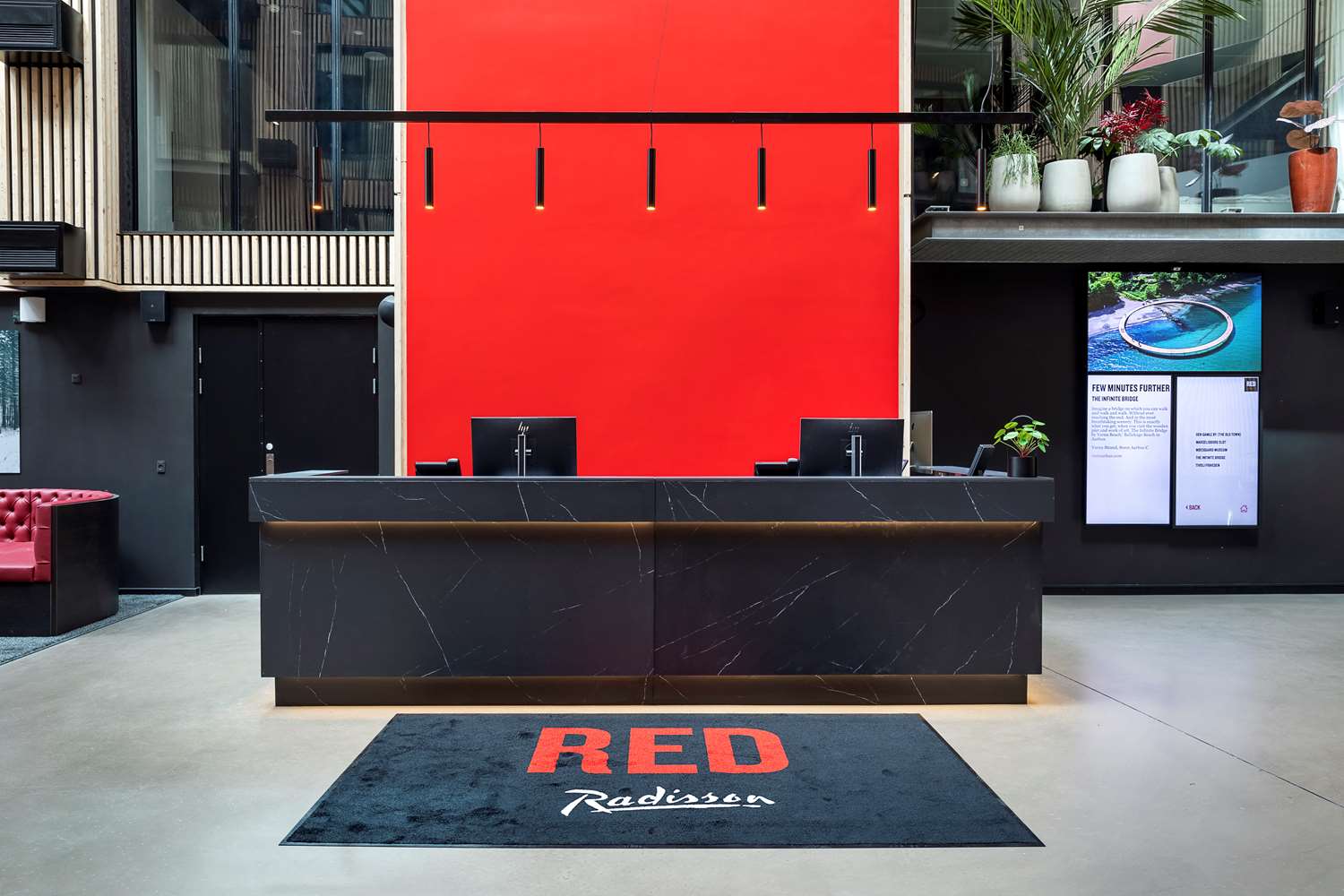 Radisson RED Aarhus 1