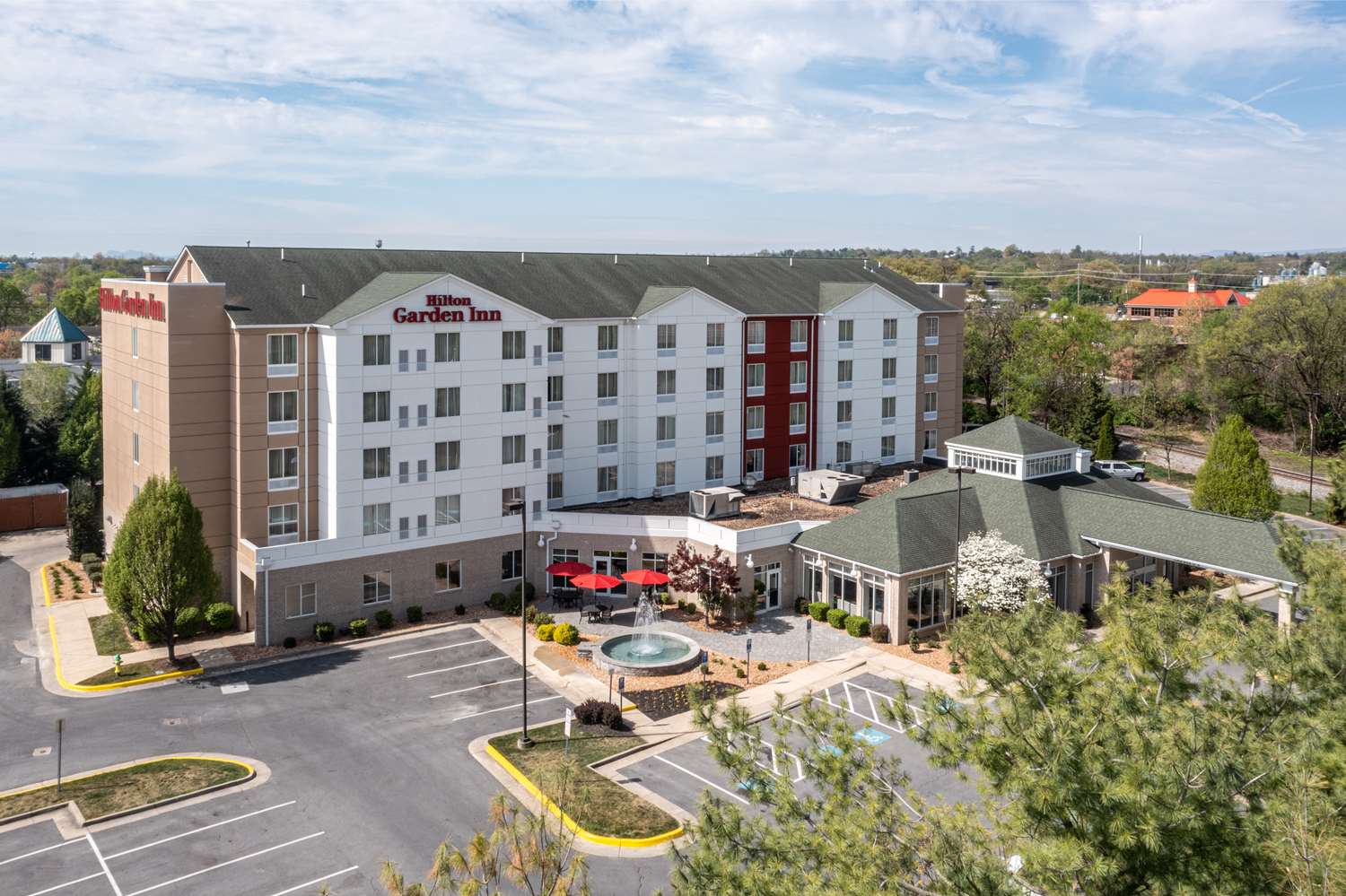 Hilton Garden Inn Winchester 1