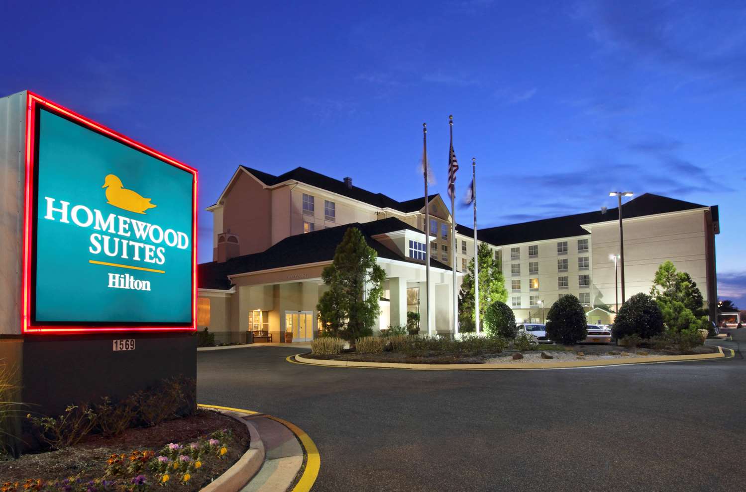 Homewood Suites by Hilton Chesapeake-Greenbrier 1