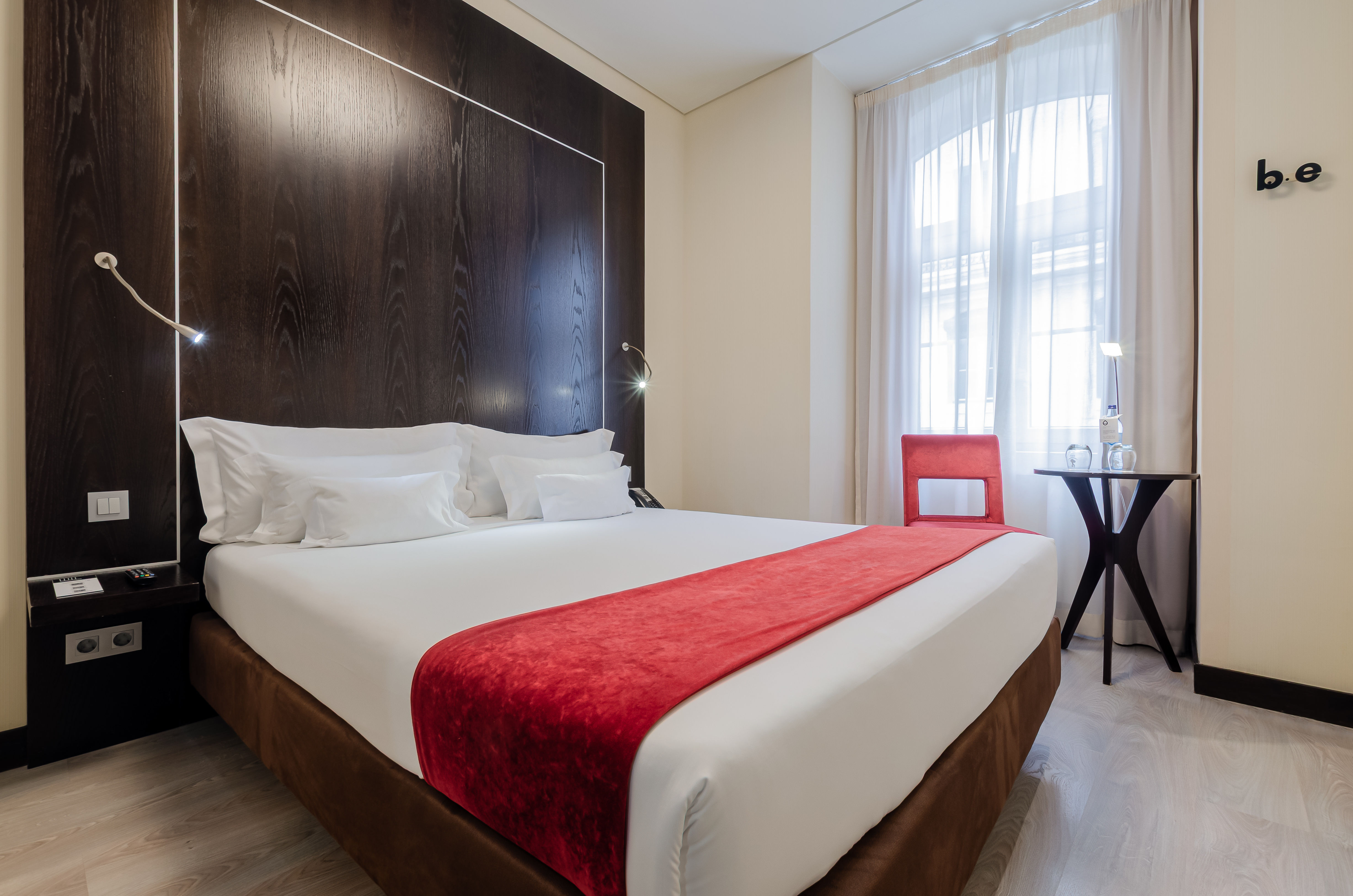 Standard Zweibett-/Doppelzimmer