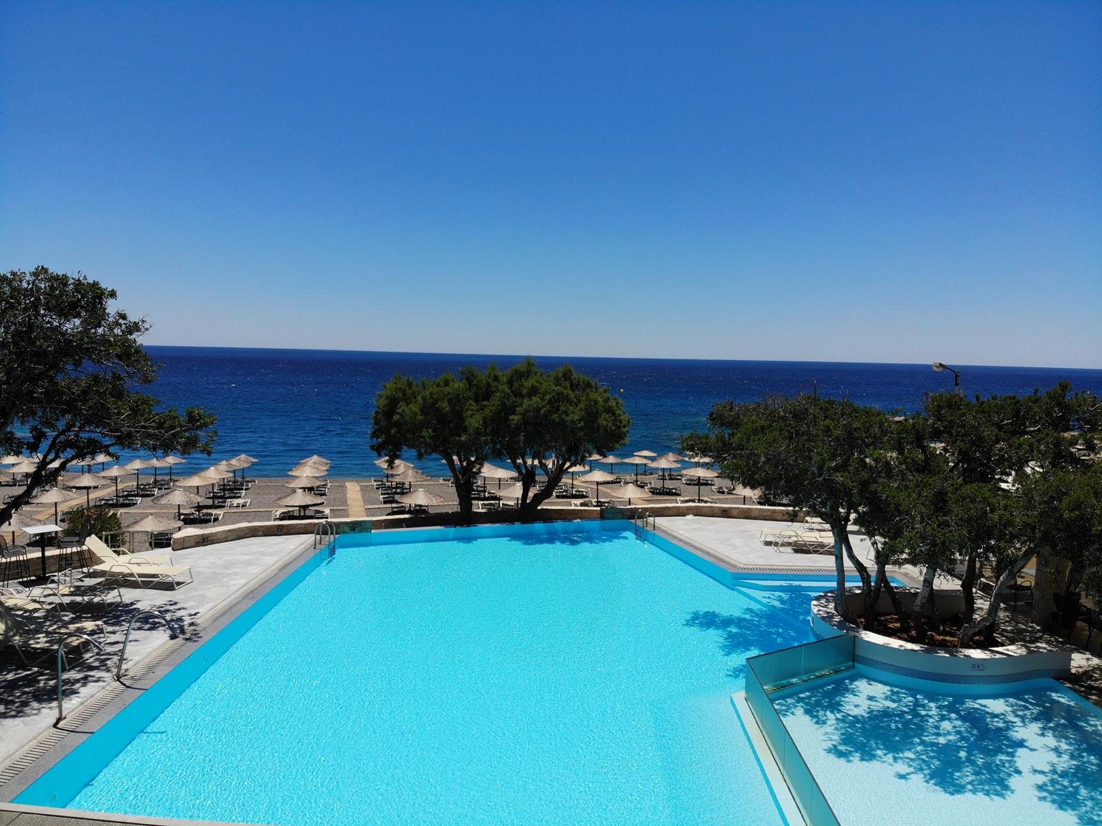 Kakkos Bay Hotel and Bungalows 2