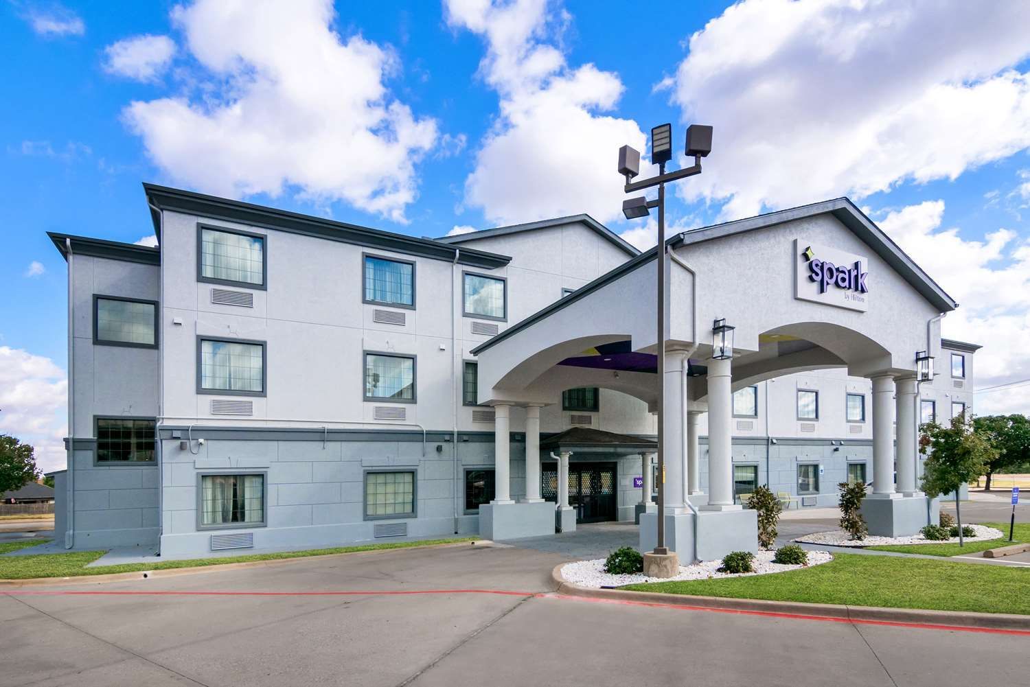 Spark by Hilton Wichita Falls 2