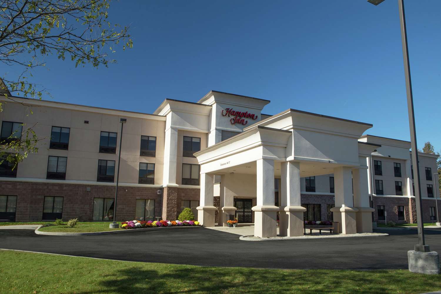 Hampton Inn Bennington 2