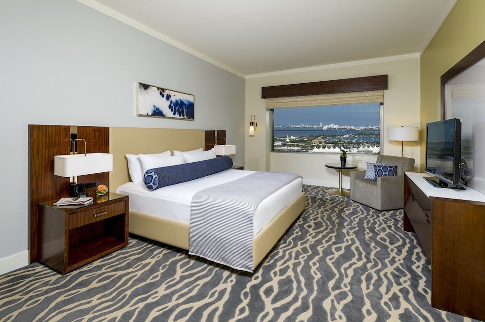 InterContinental Hotels MIAMI by IHG 2