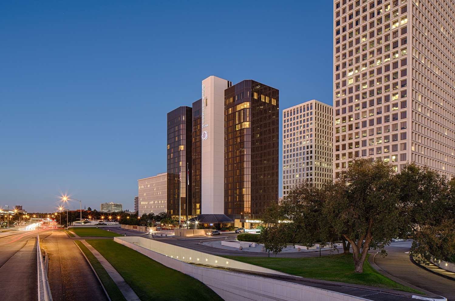 DoubleTree by Hilton Hotel Houston Greenway Plaza 1