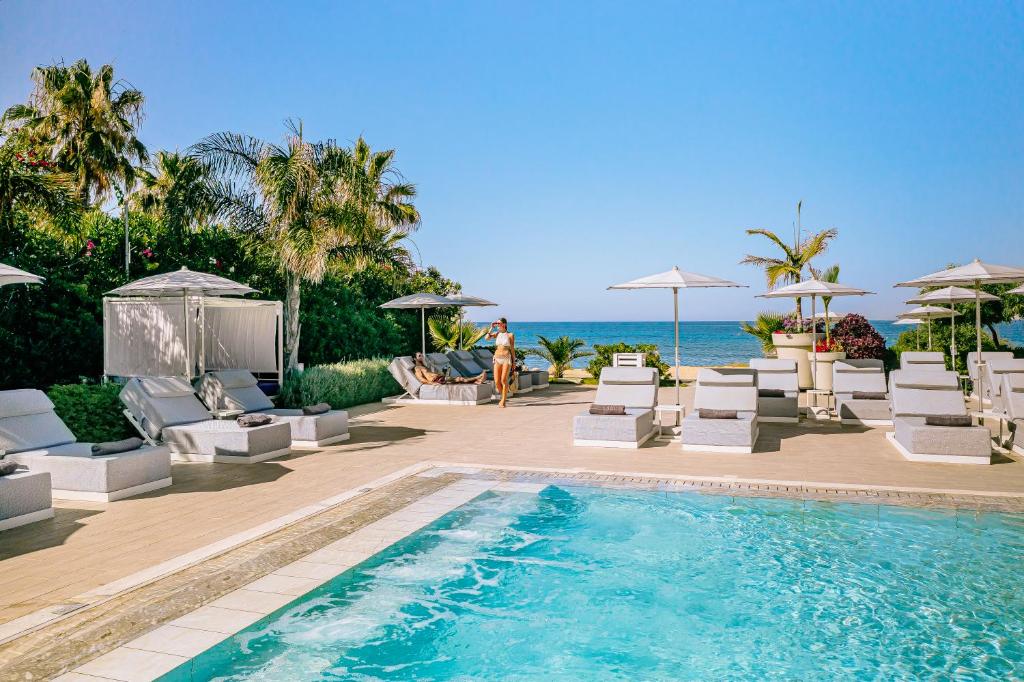 Ivi Mare - Designed for Adults by Louis Hotels 1