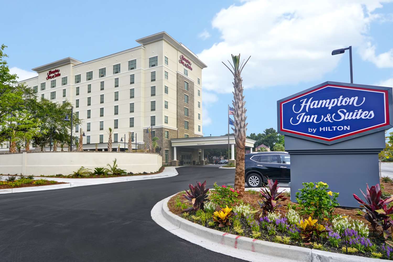 Hampton Inn & Suites Charleston Airport 1