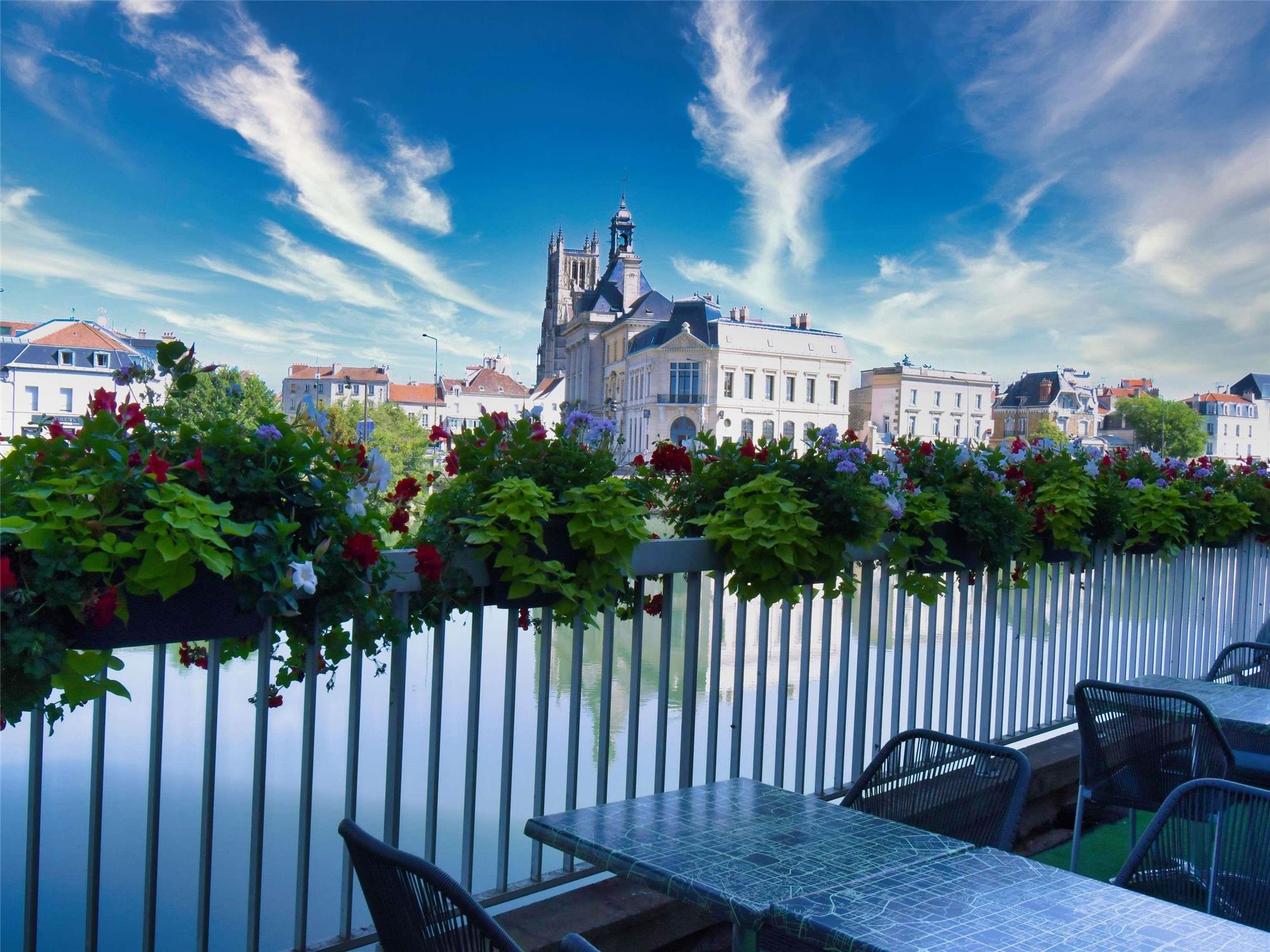 ibis Styles Meaux Centre 2