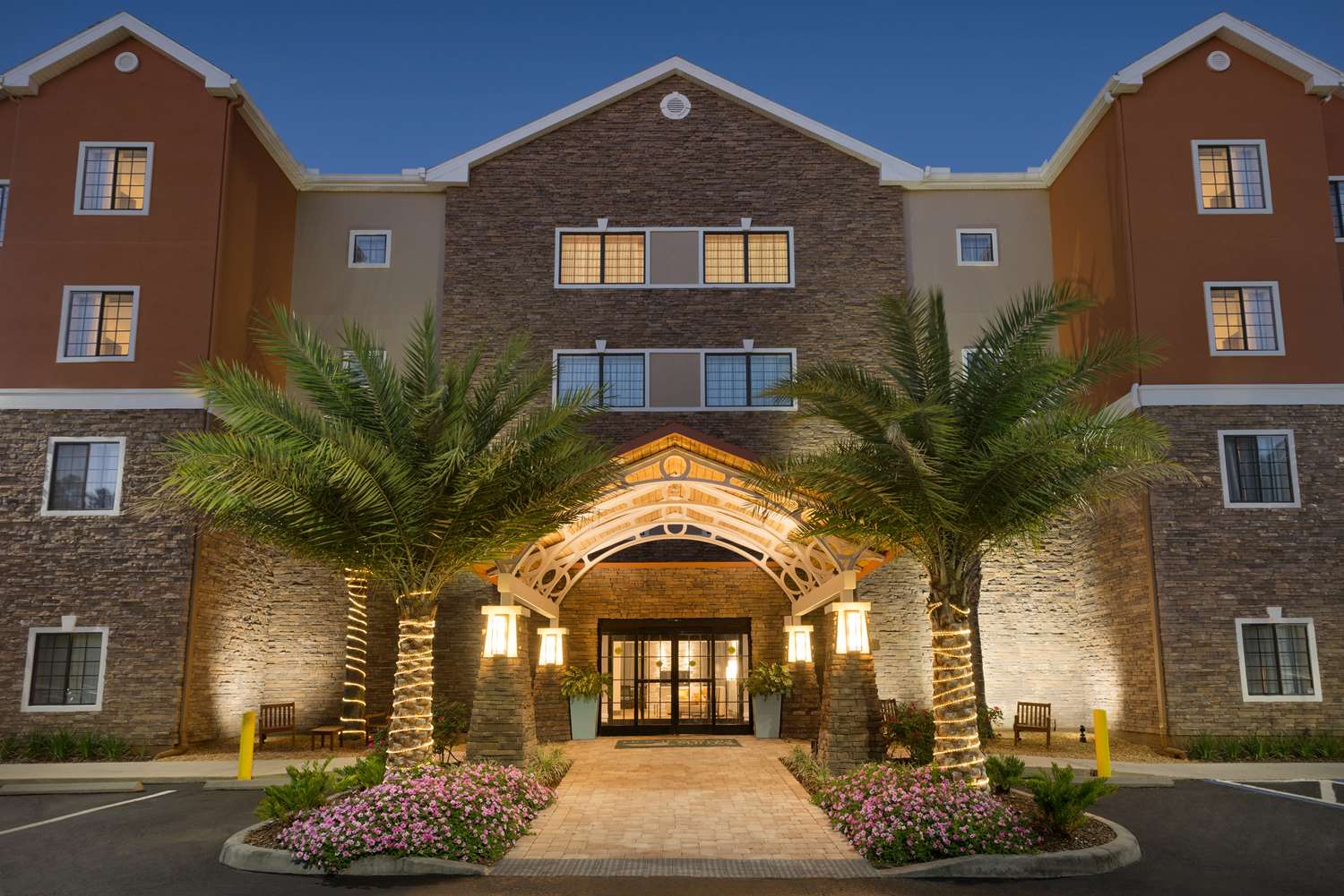 Homewood Suites Jacksonville Deerwood Park 2