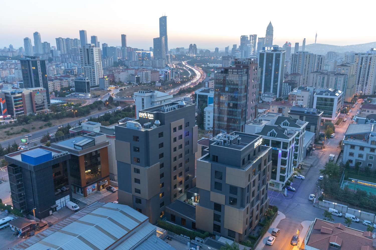 Park Inn by Radisson Istanbul Atasehir 2