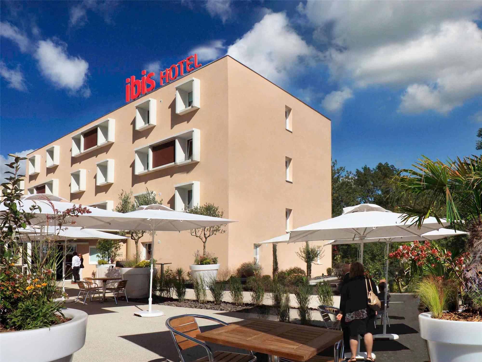 ibis Loriol Le Pouzin 2
