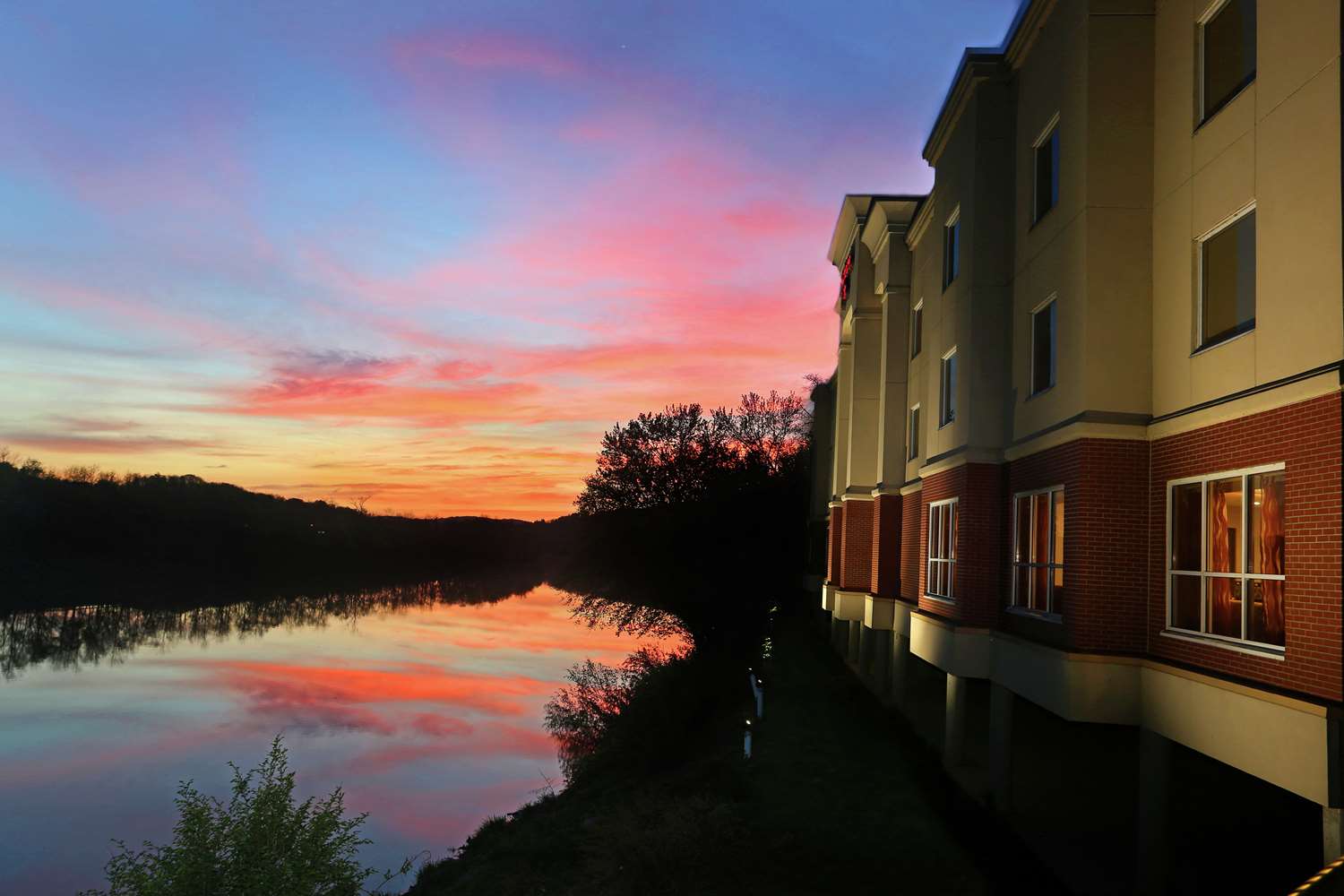Hampton Inn Owego 2