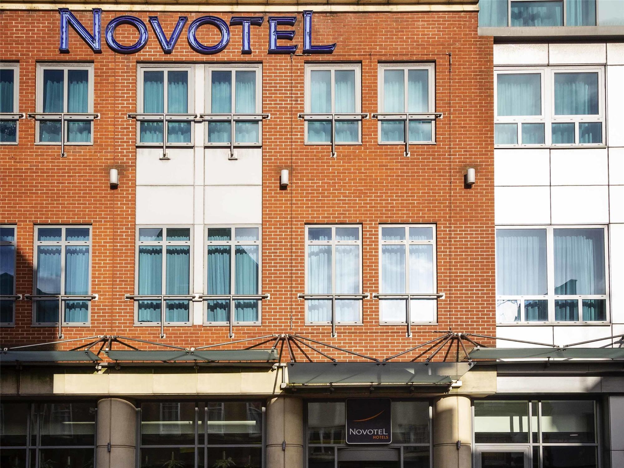 Novotel Reading Centre 2