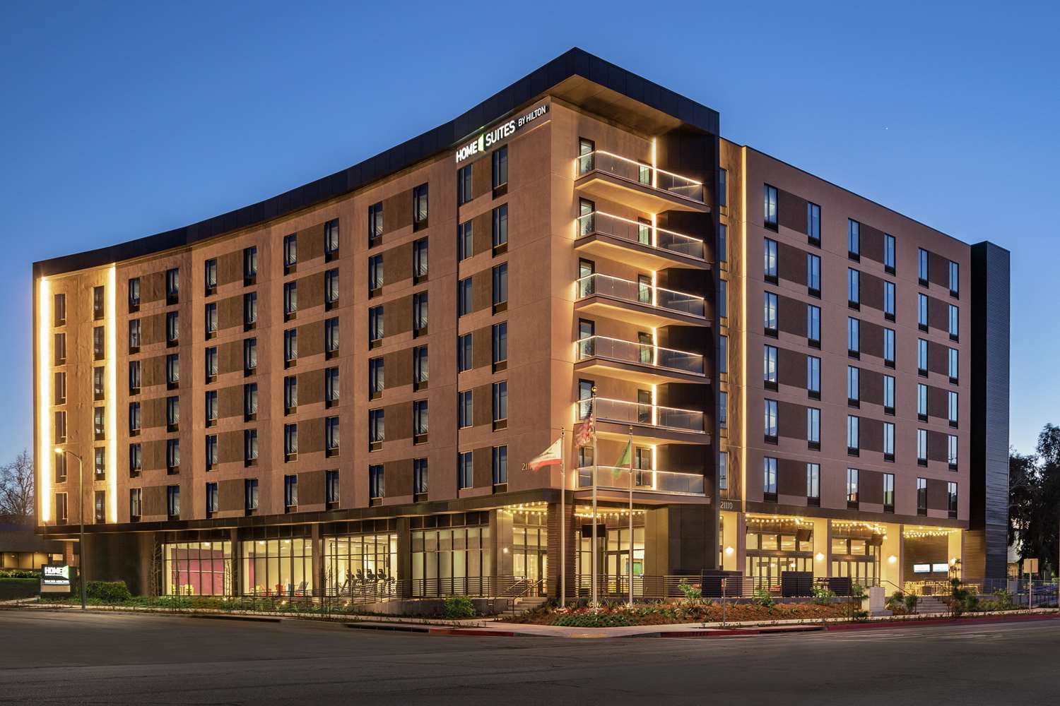 Home2 Suites By Hilton Woodland Hills Los Angeles 1