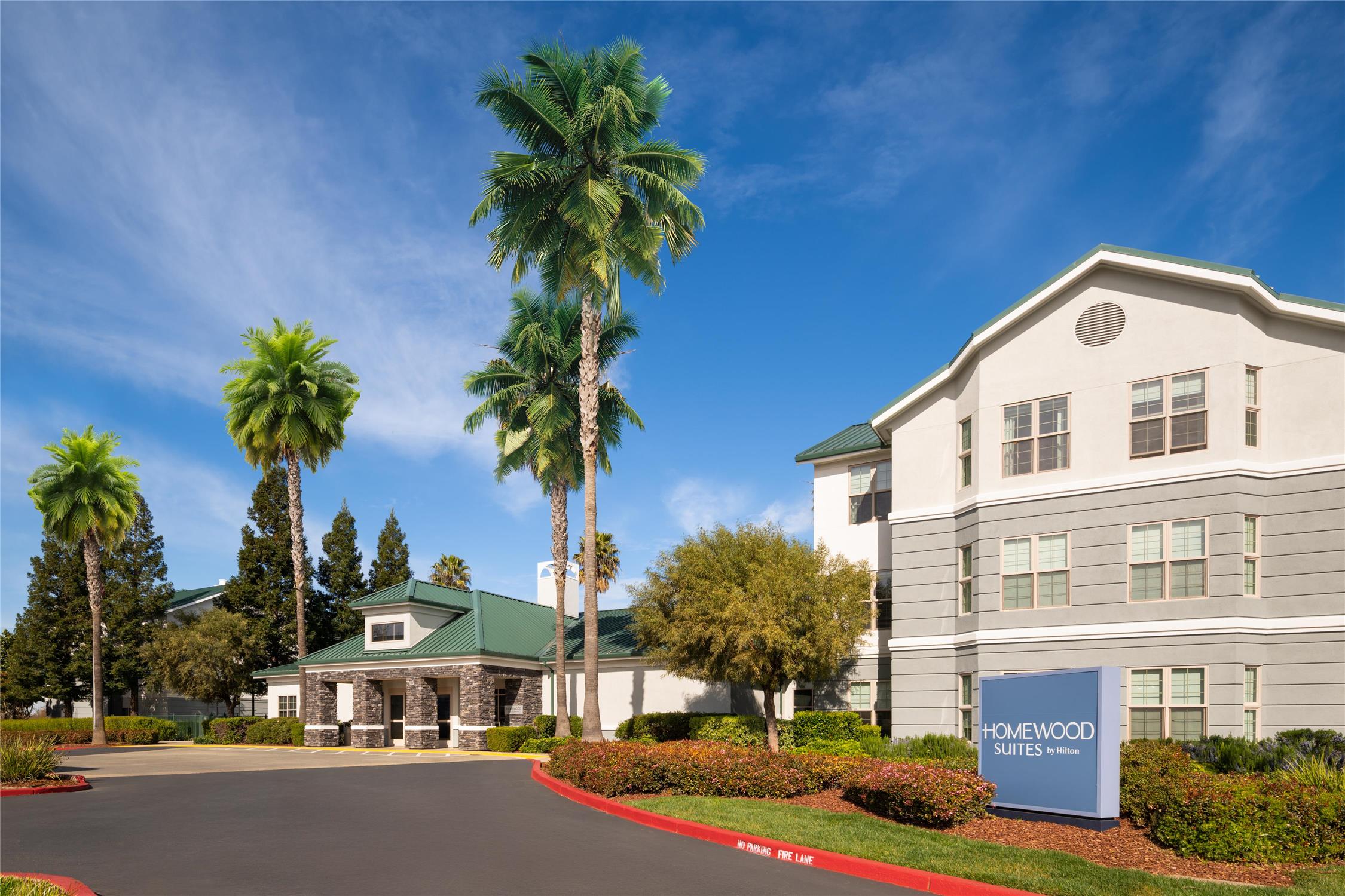 Homewood Suites by Hilton Sacramento Airport-Natomas 1