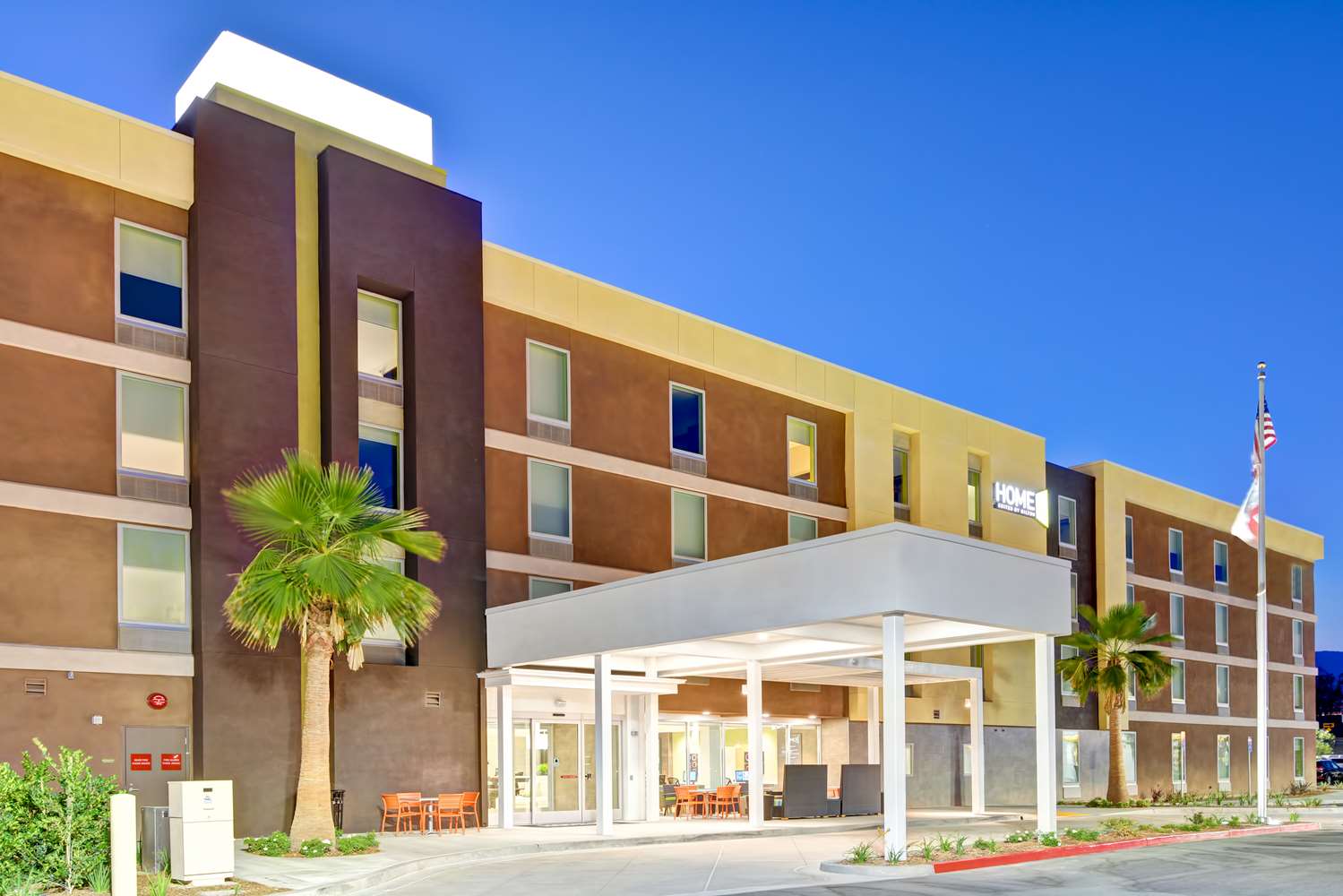 Home2 Suites by Hilton Azusa 2