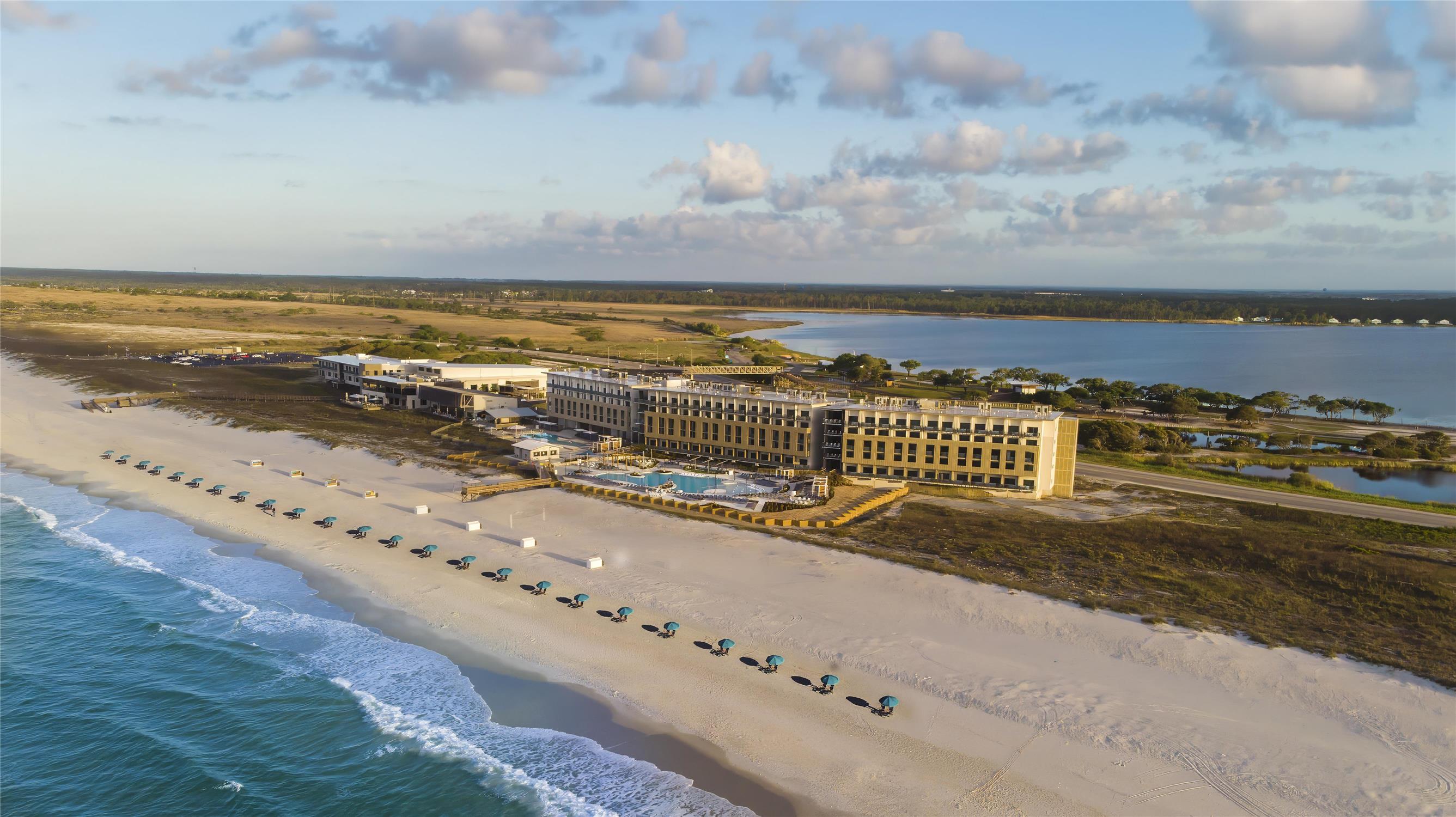 The Lodge at Gulf State Park, A Hilton Hotel 1