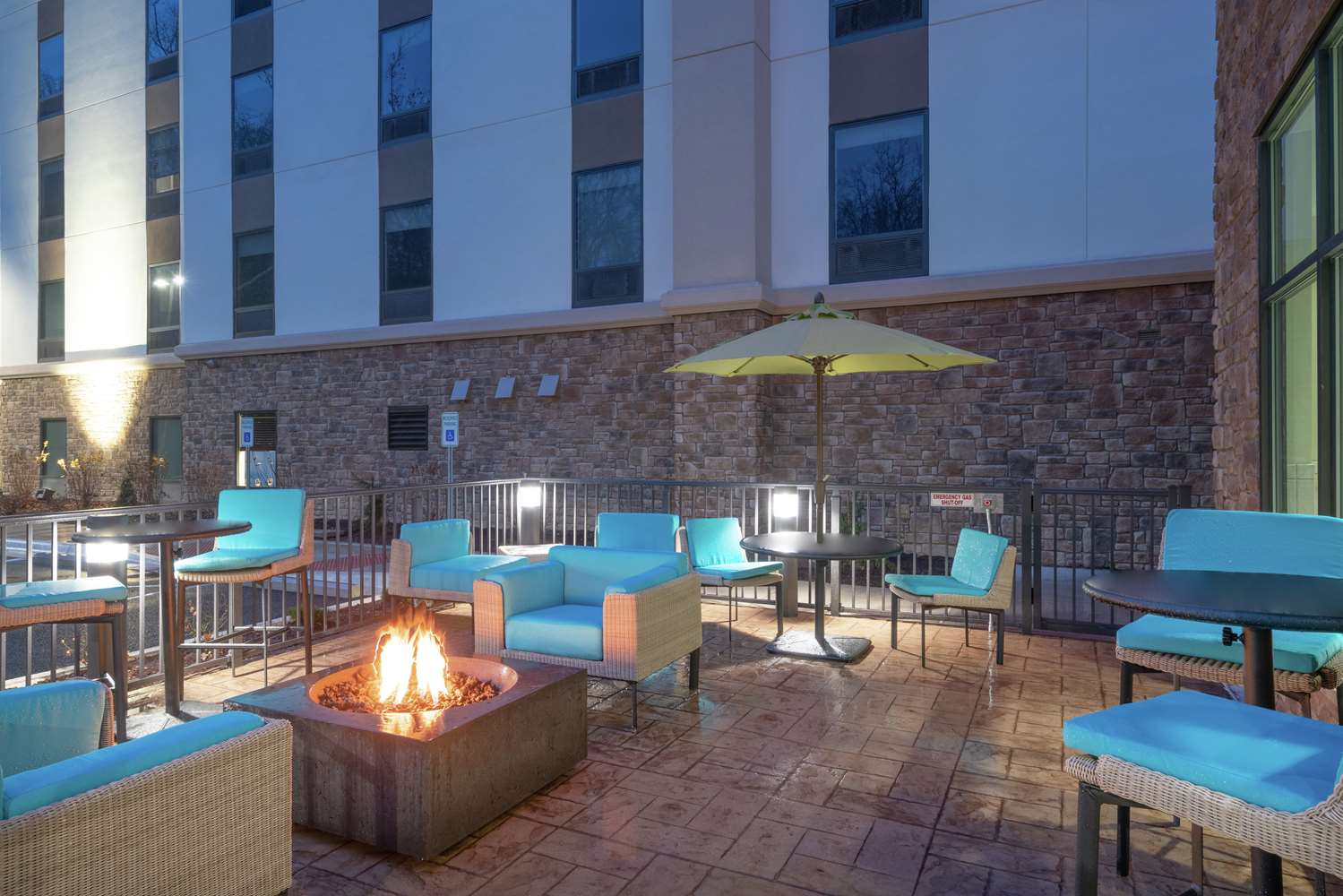 Hampton Inn Weston, WV 2