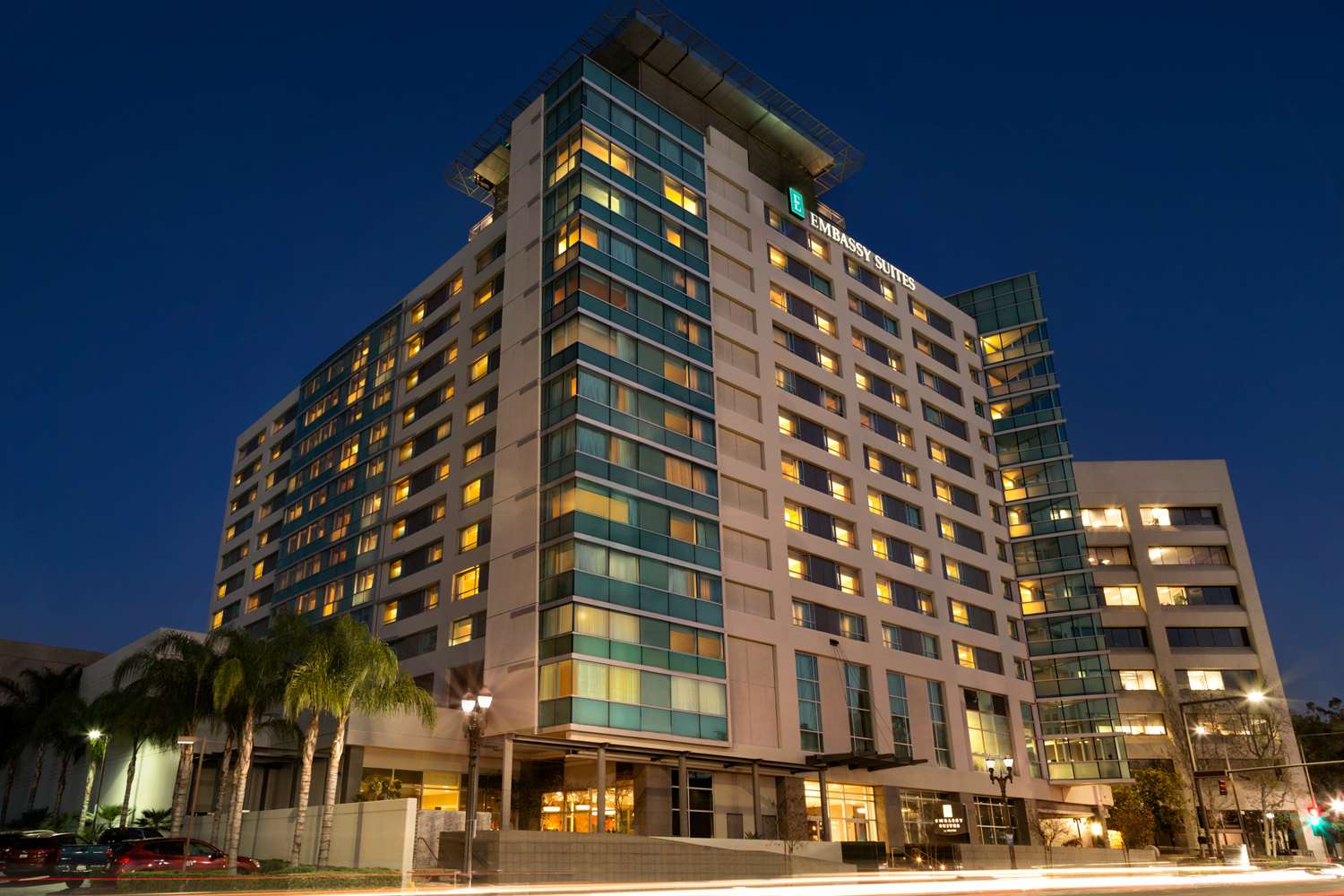 Embassy Suites by Hilton Los Angeles Glendale 1
