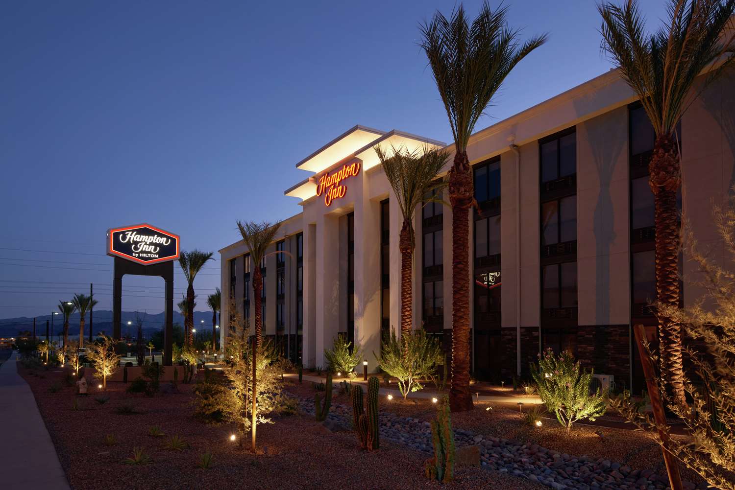 Hampton Inn Lake Havasu City 1