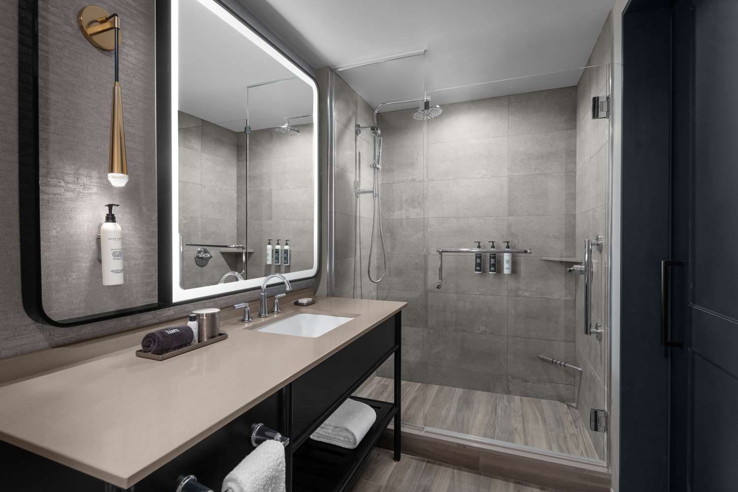 Accessible with city view