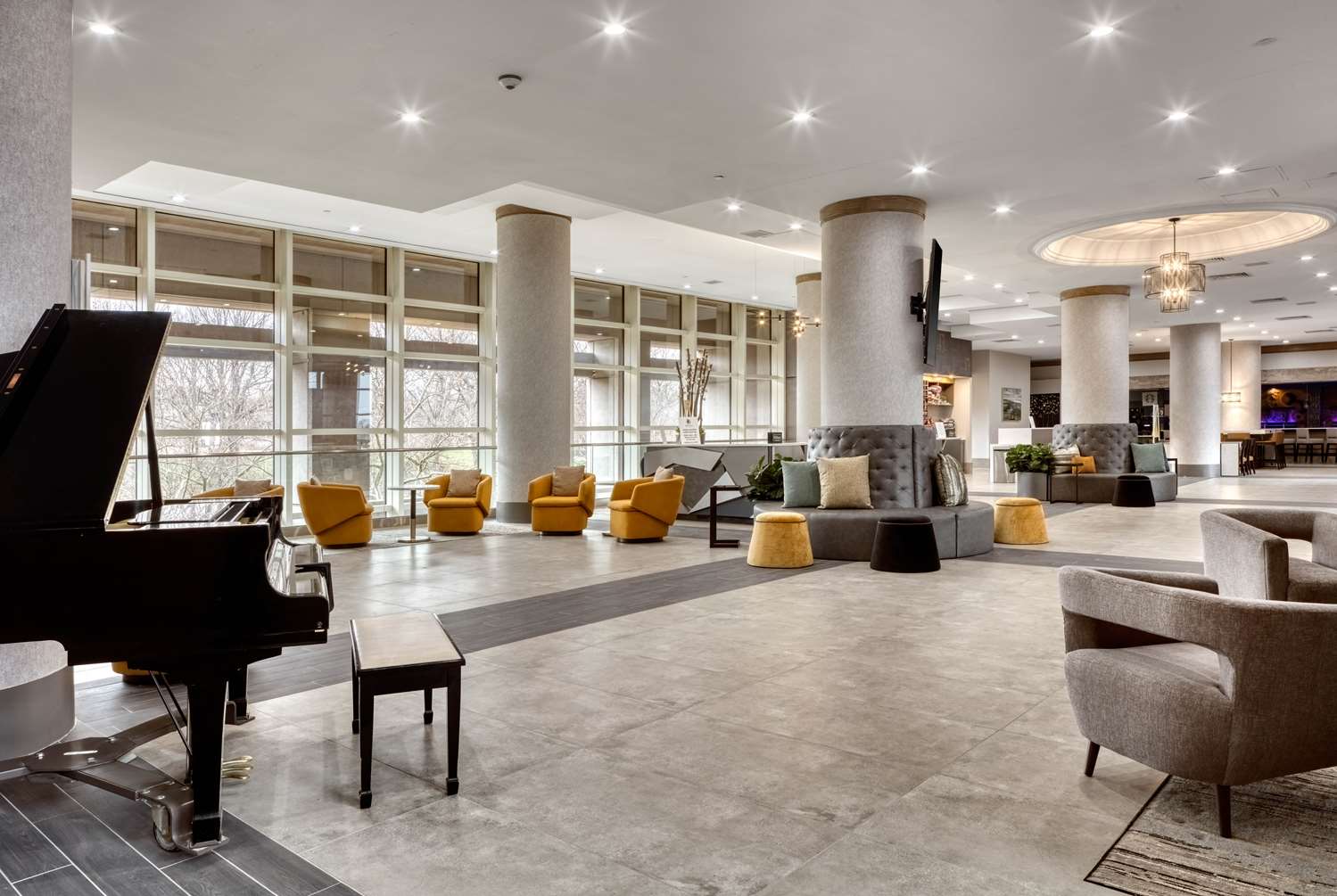 DoubleTree by Hilton Tulsa - Warren Place 2