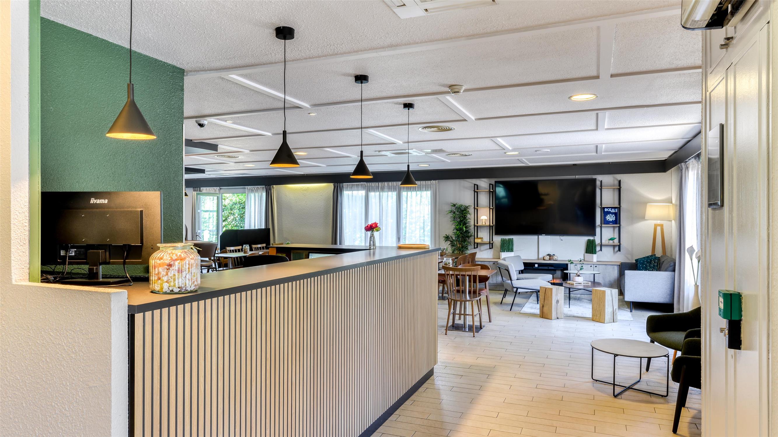 Campanile NATURE - Paris Ouest Gennevilliers Port 2