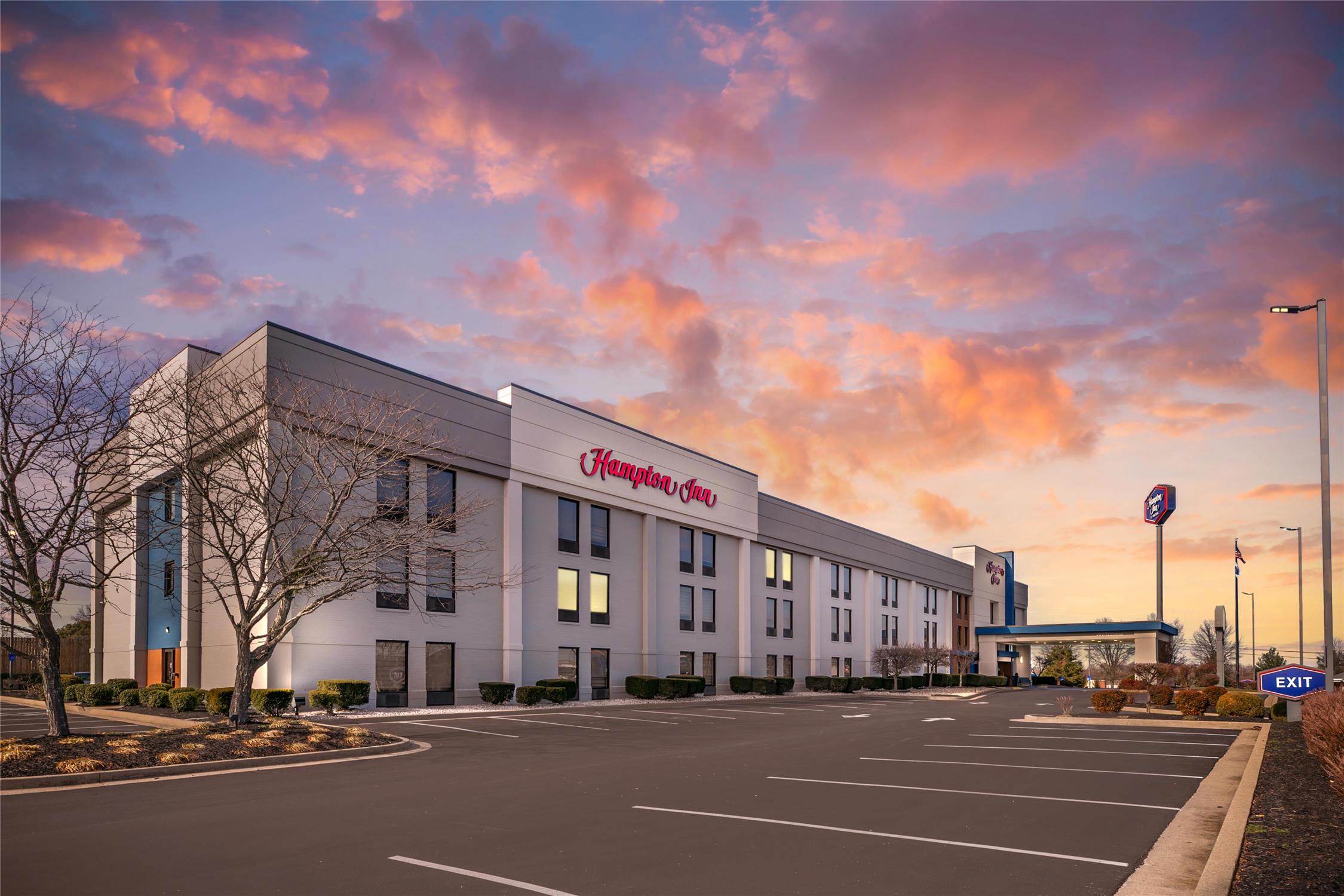 Hampton Inn Richmond 2