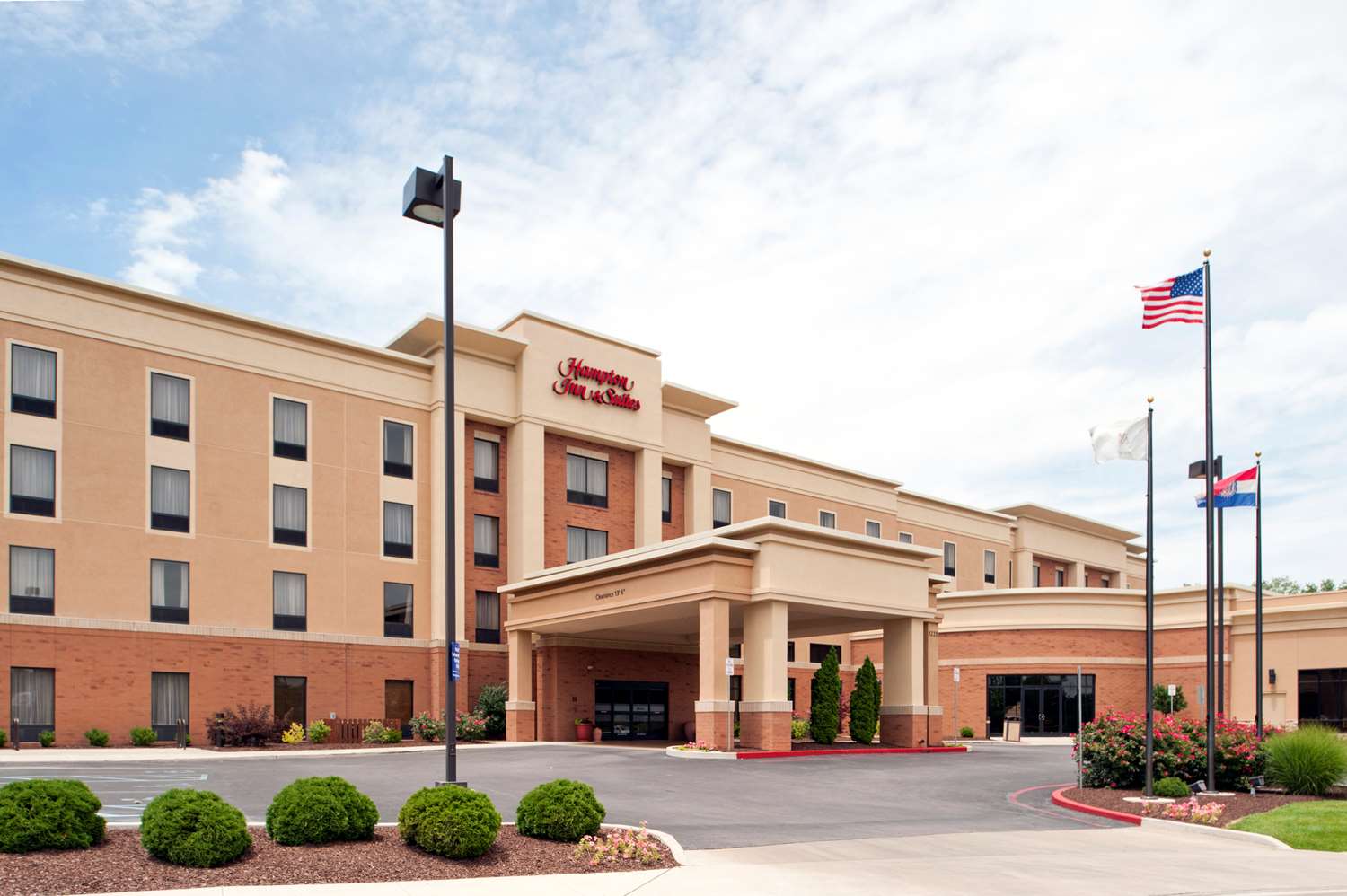 Hampton Inn & Suites Columbia at the University of Missouri 2