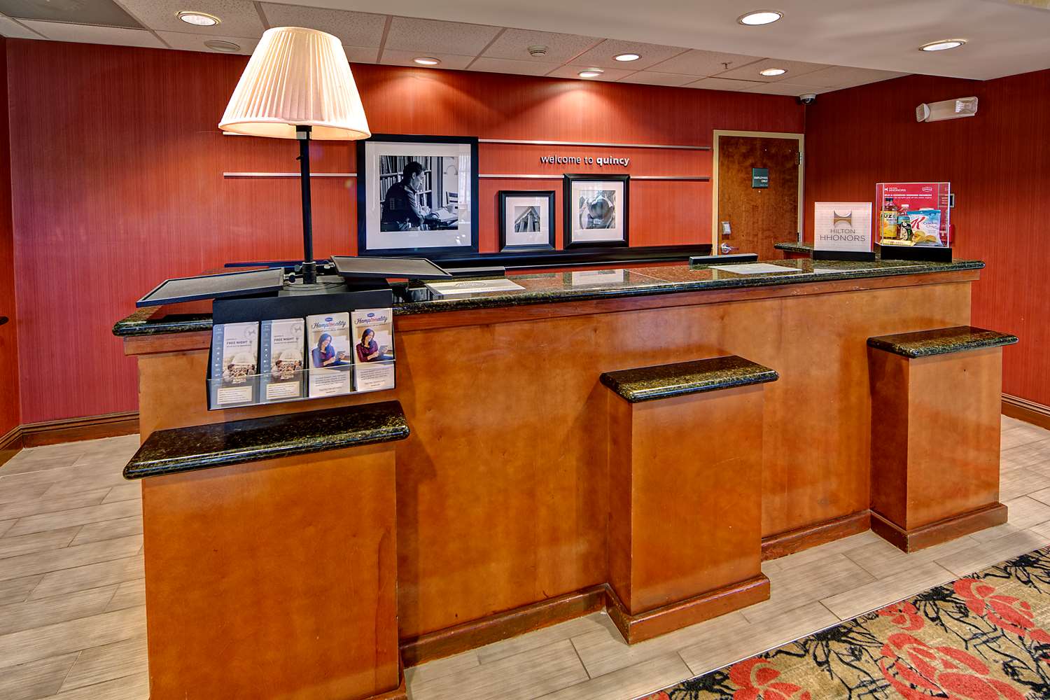 Hampton Inn Quincy 2