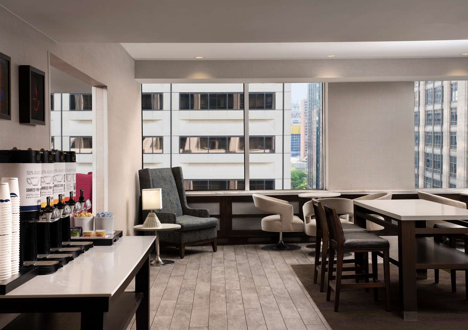 Hampton Inn Chicago Downtown/Magnificent Mile 2