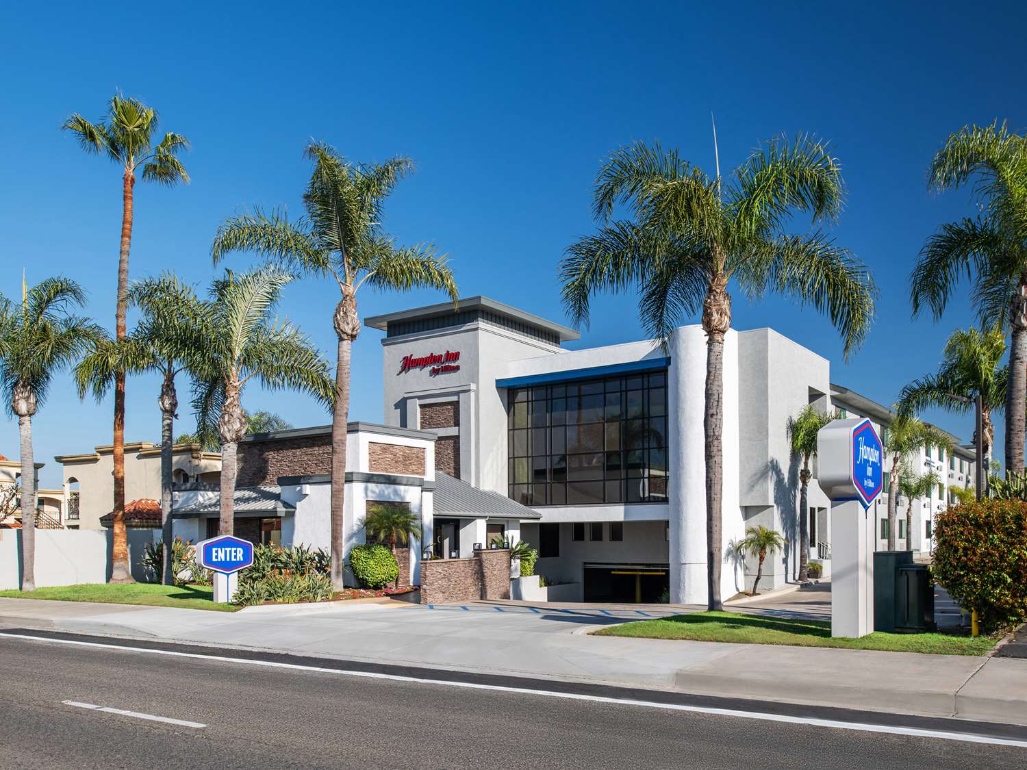 Hampton Inn by Hilton Costa Mesa Newport Beach 1