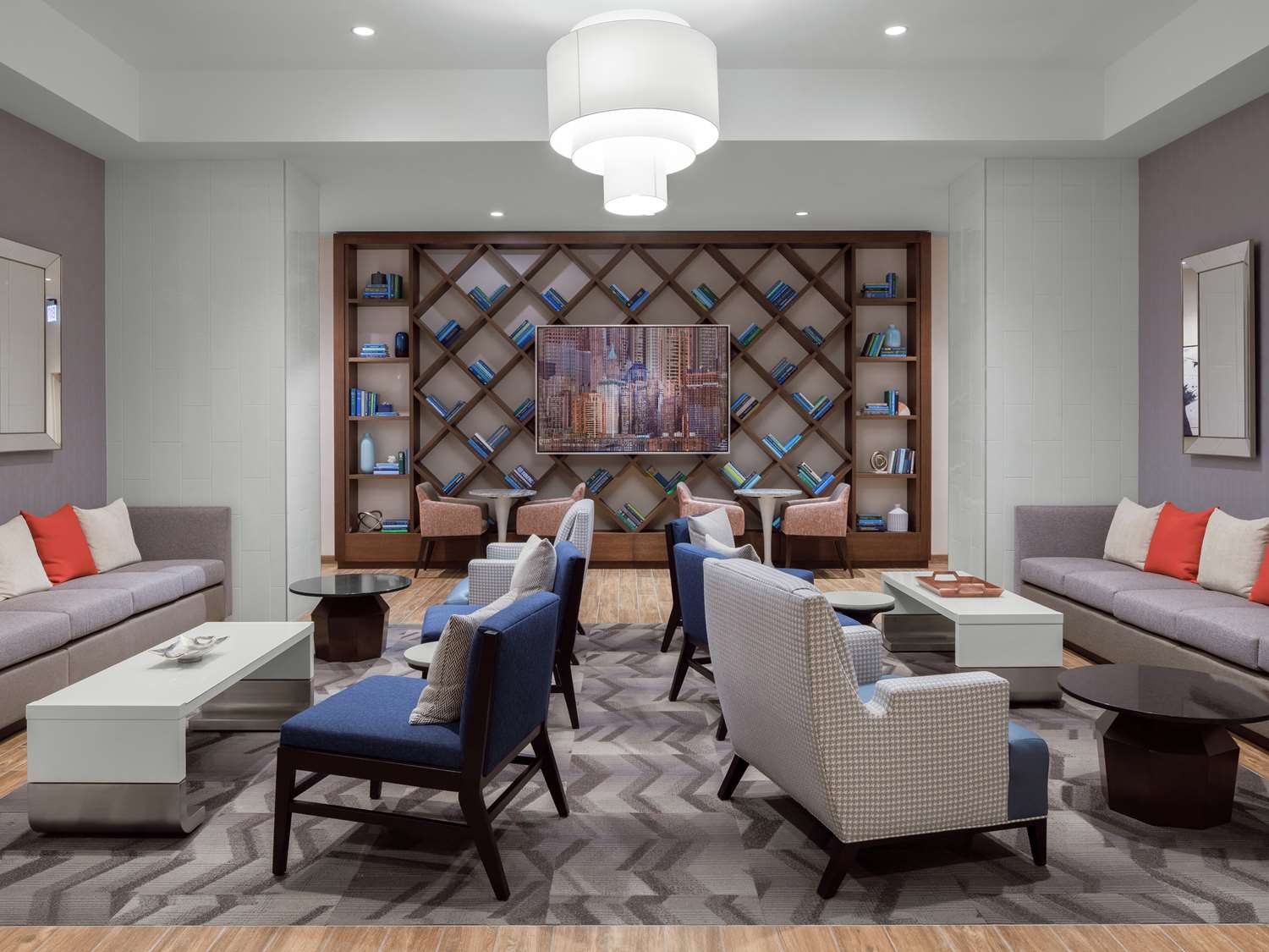 Hampton Inn Chicago McCormick Place 2