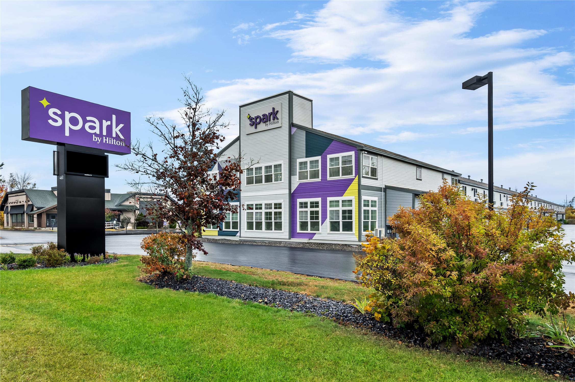 Spark by Hilton Portland Airport Maine Mall 2