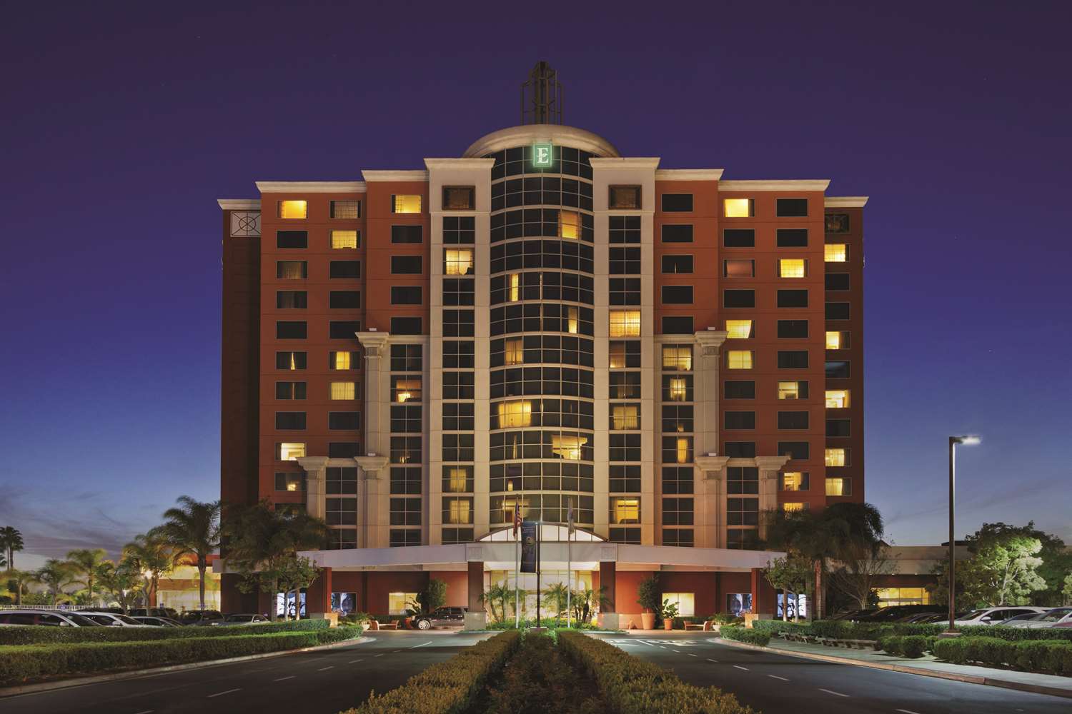 Embassy Suites by Hilton Anaheim-South 2