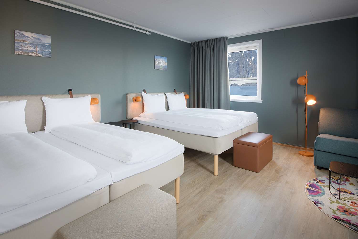 Familien- Zimmer