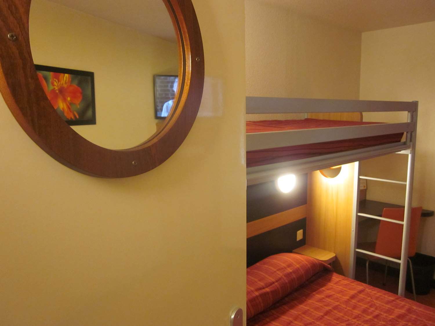 B&B HOTEL Bayeux 1