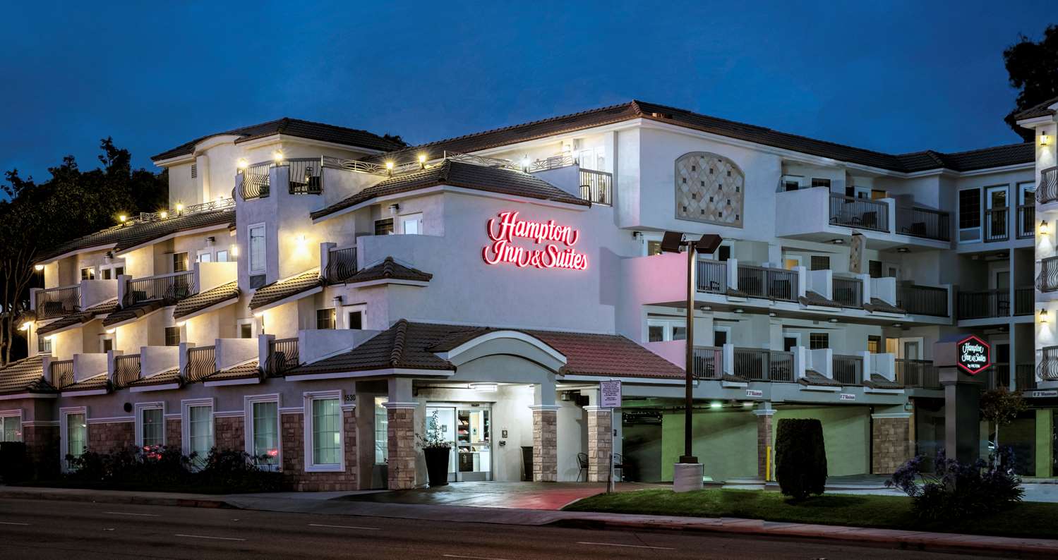 Hampton Inn & Suites Hermosa Beach 2