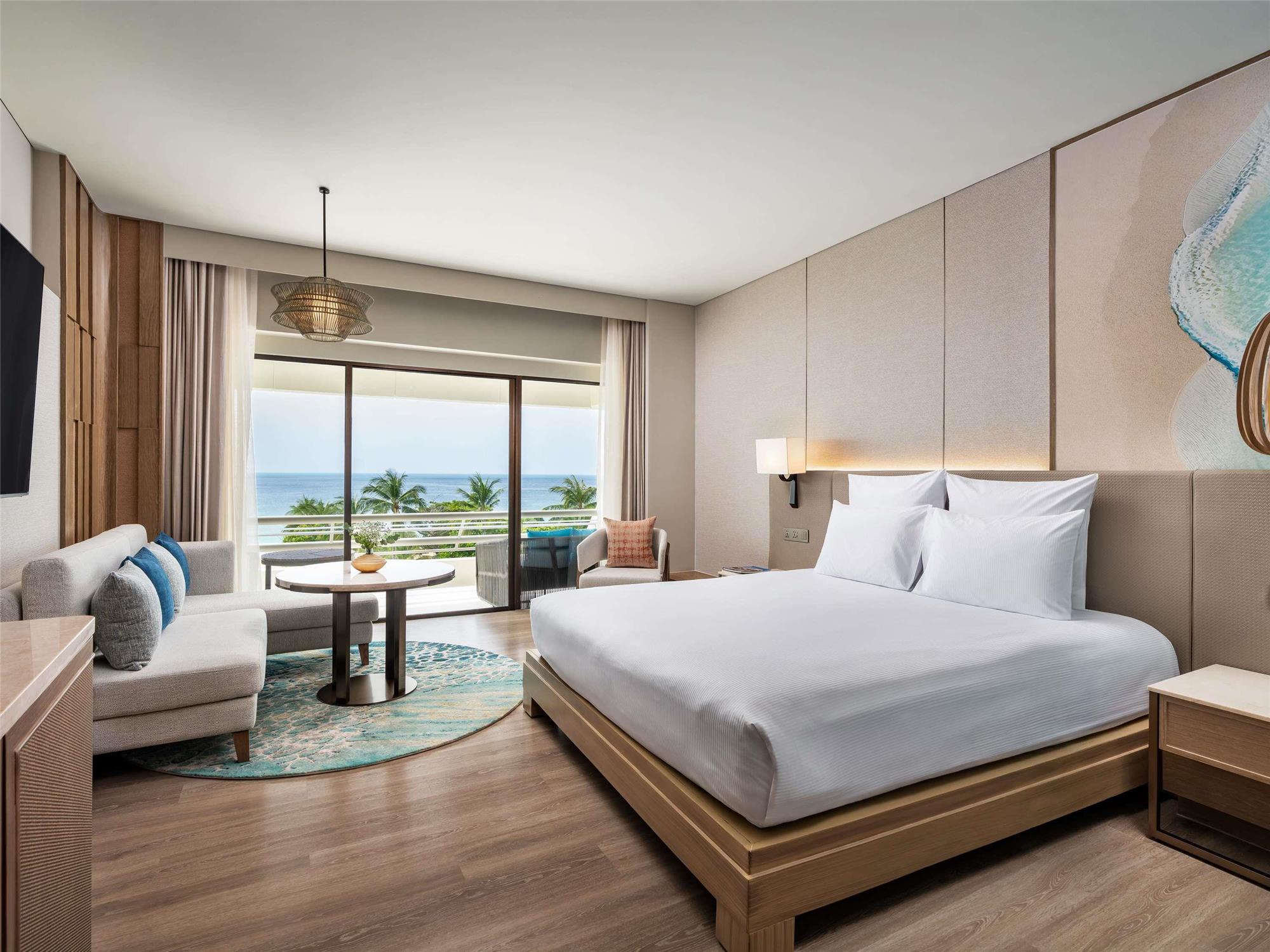 Pullman Phuket Karon Beach Resort 1