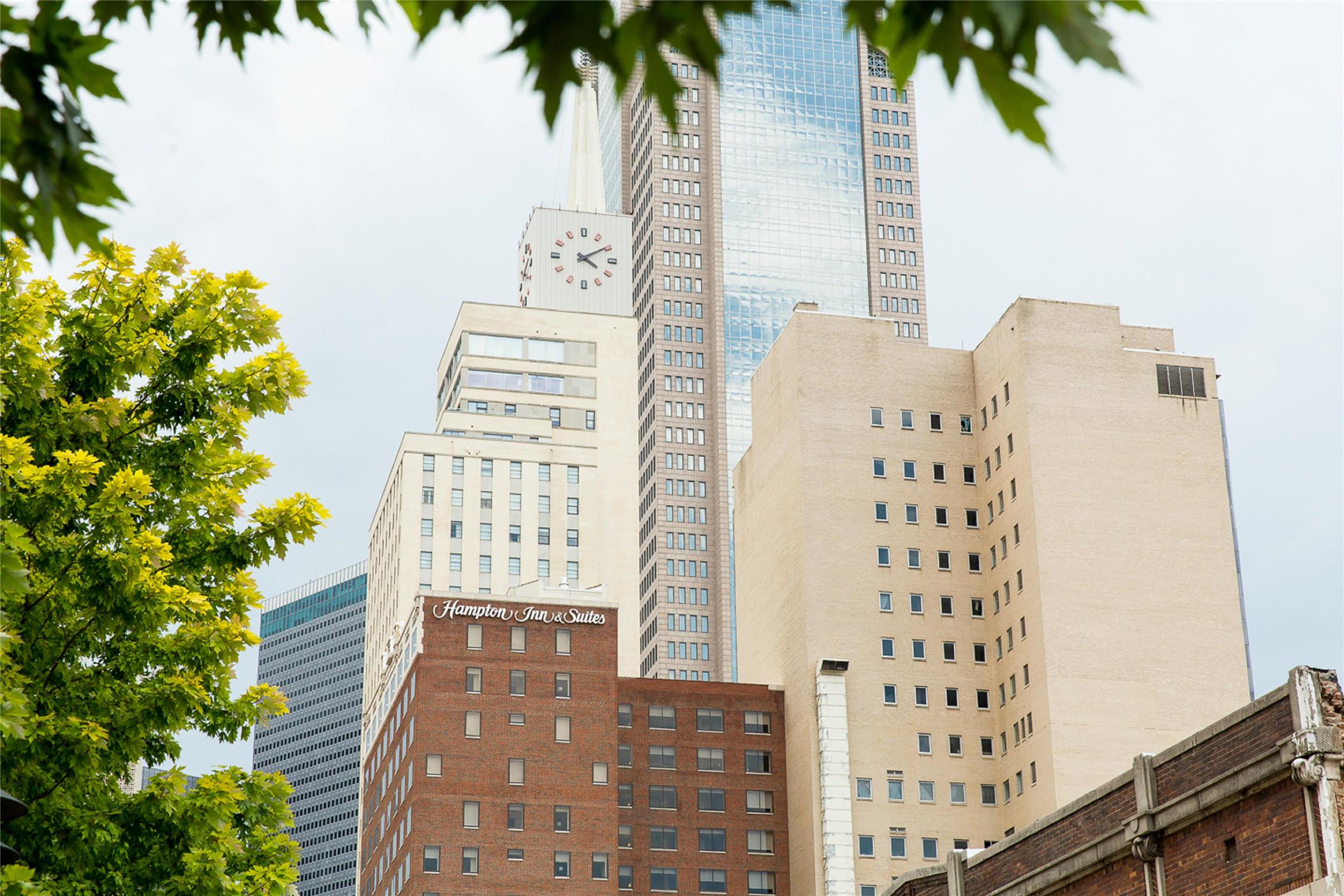 Hampton Inn & Suites by Hilton - Dallas / Downtown, TX 2