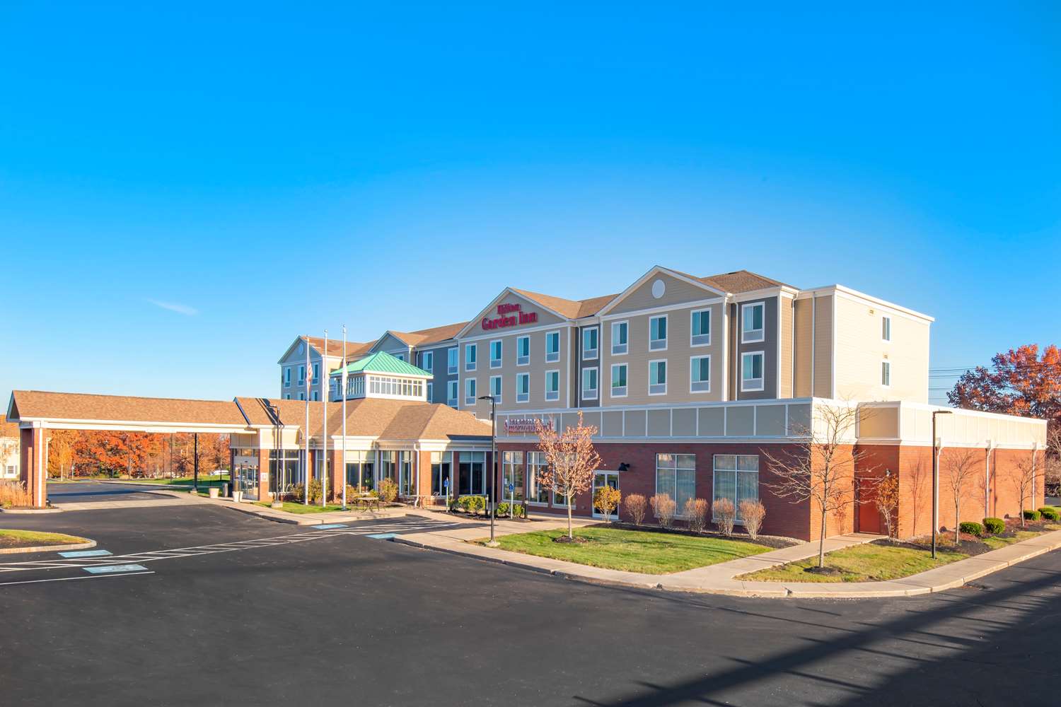 Hilton Garden Inn Devens Common 1