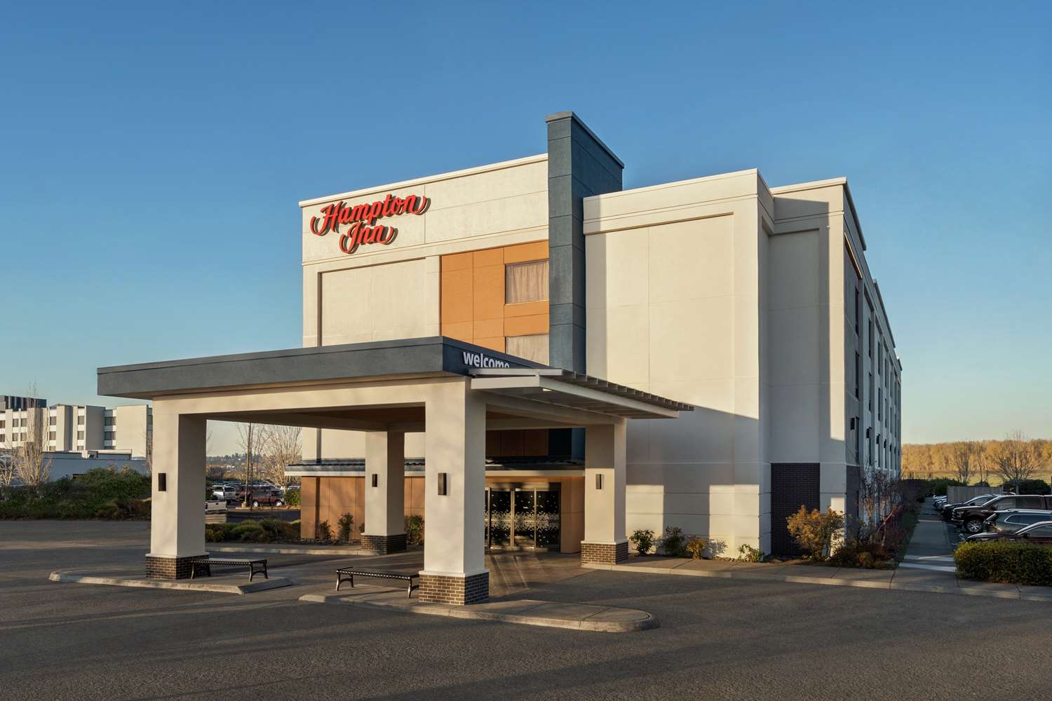 Hampton Inn Portland Airport, OR 2