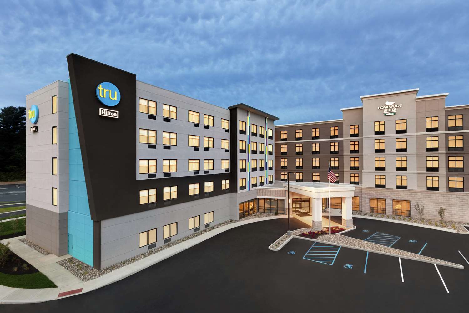 Tru by Hilton Albany Crossgates Mall 1