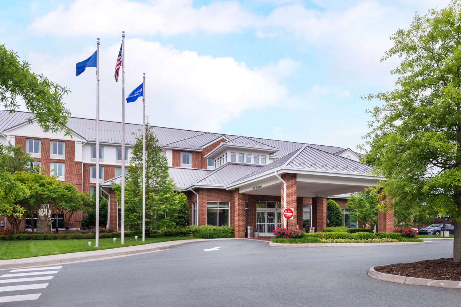Hilton Garden Inn Charlottesville 2