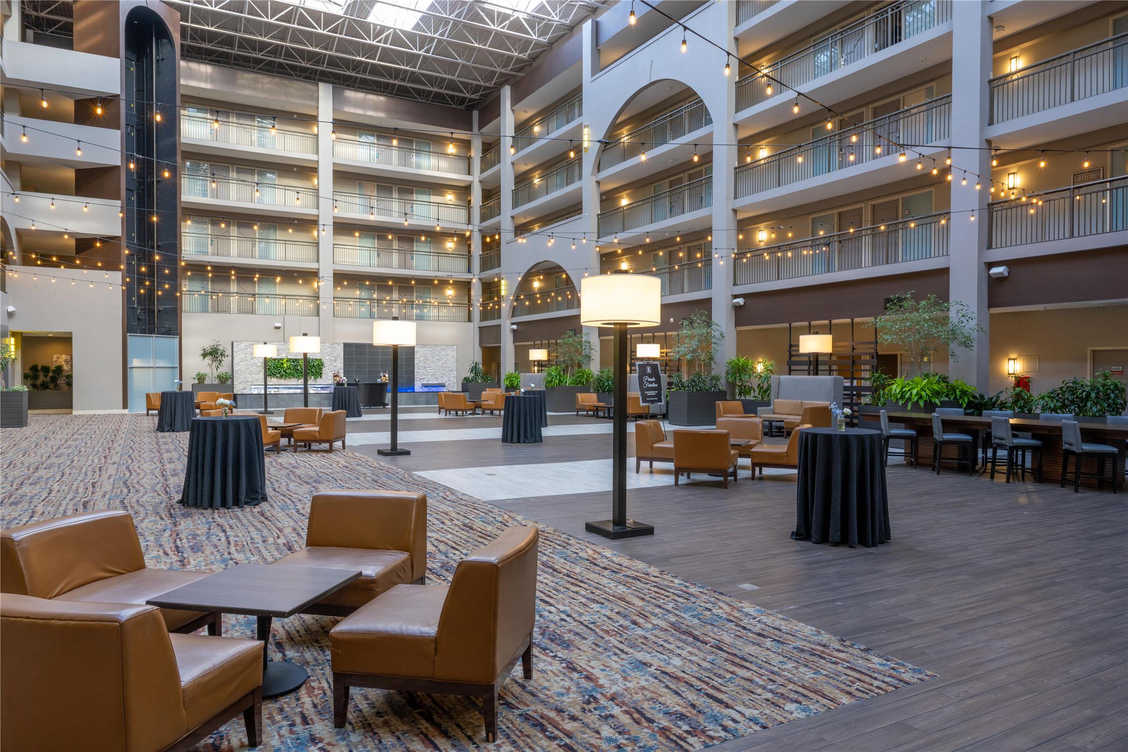 Embassy Suites by Hilton Seattle Bellevue 1