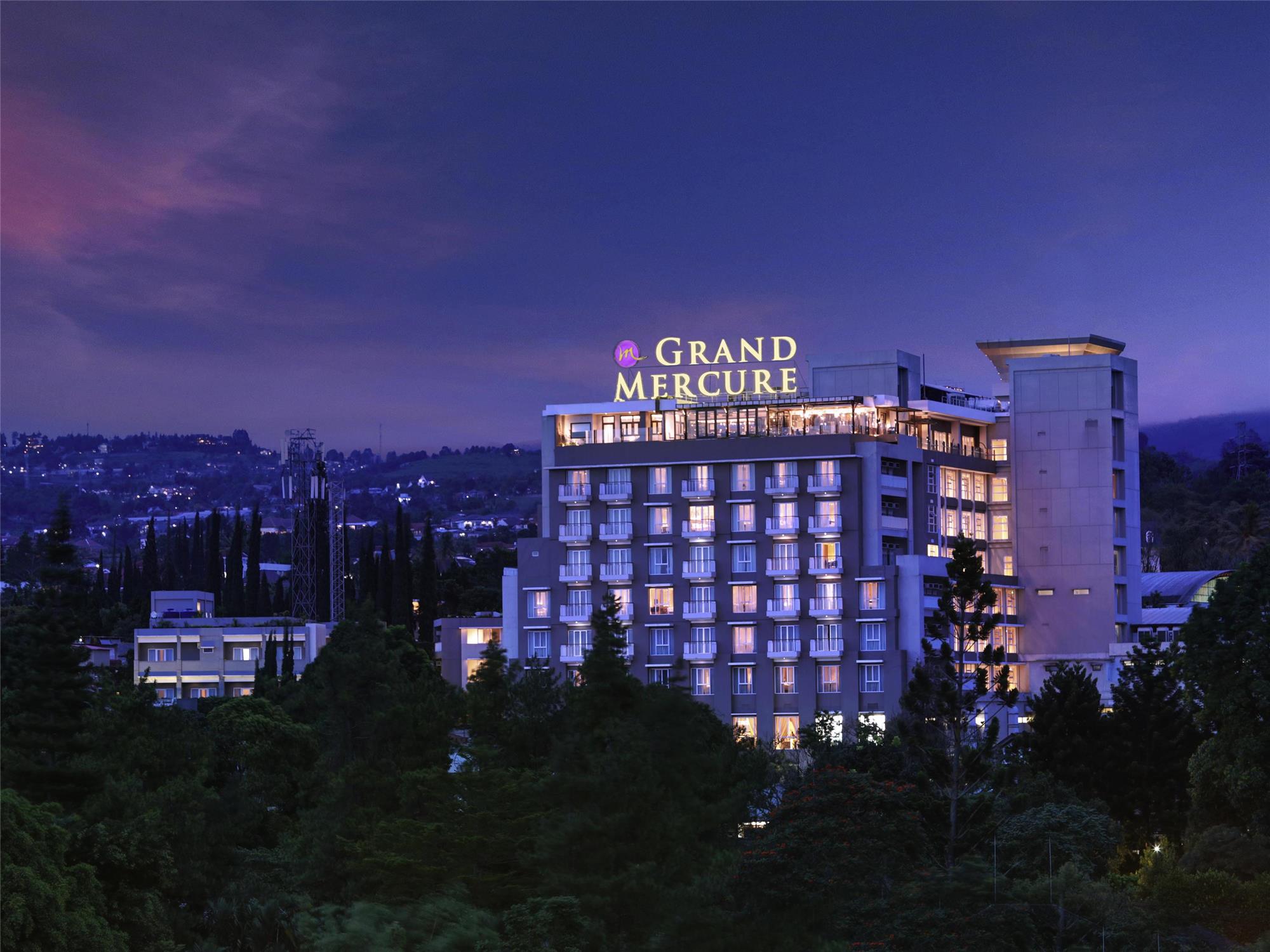 Grand Mercure Bandung Setiabudi 2