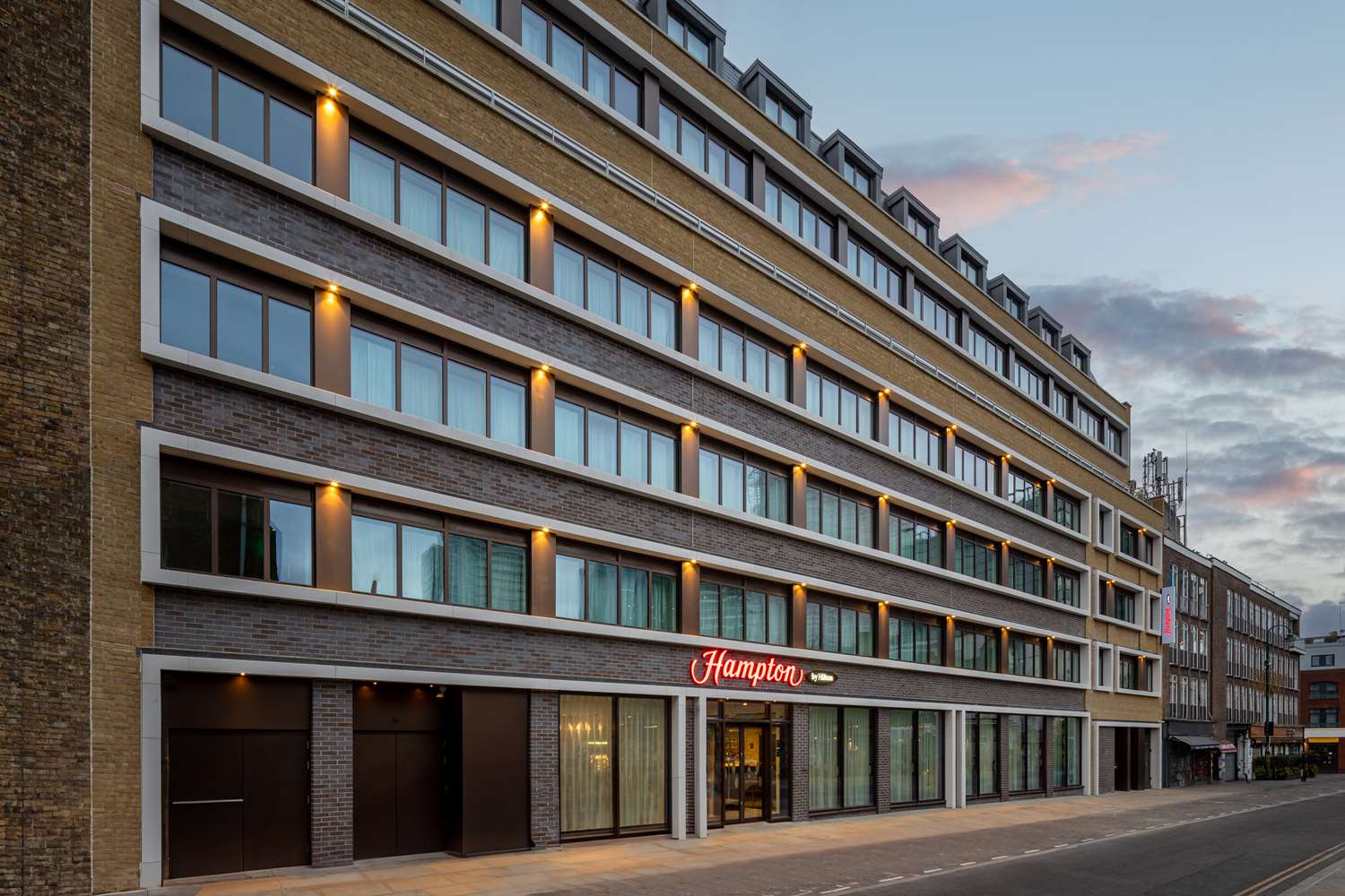Hampton By Hilton London City 2