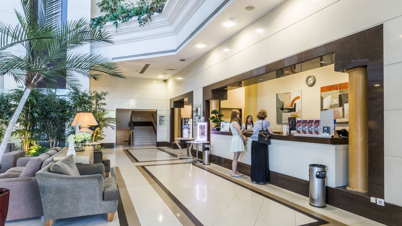 Riviera Hotel 2